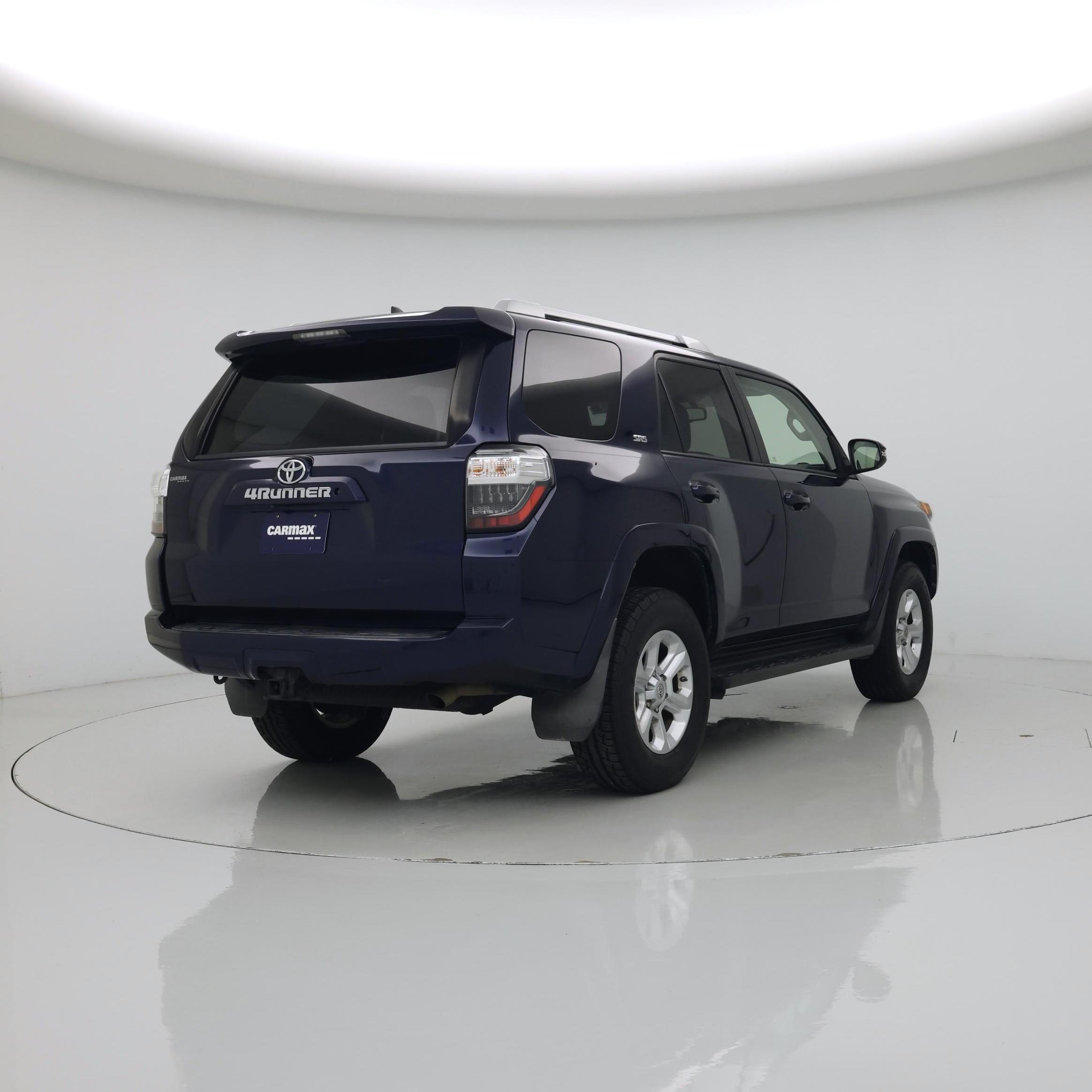 Thumbnail: 2017 Toyota 4Runner - 8