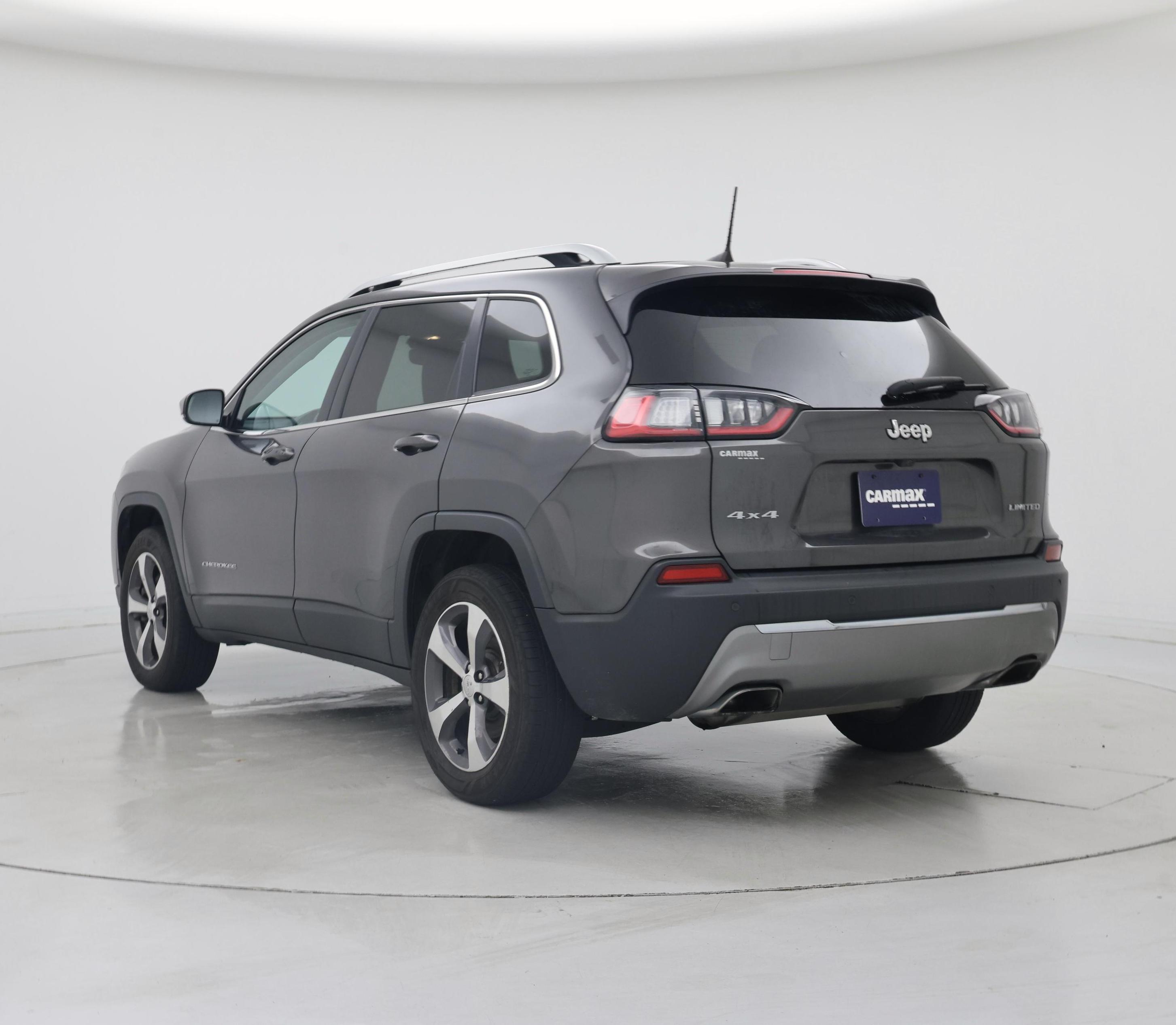 Thumbnail: 2019 Jeep Cherokee - 2