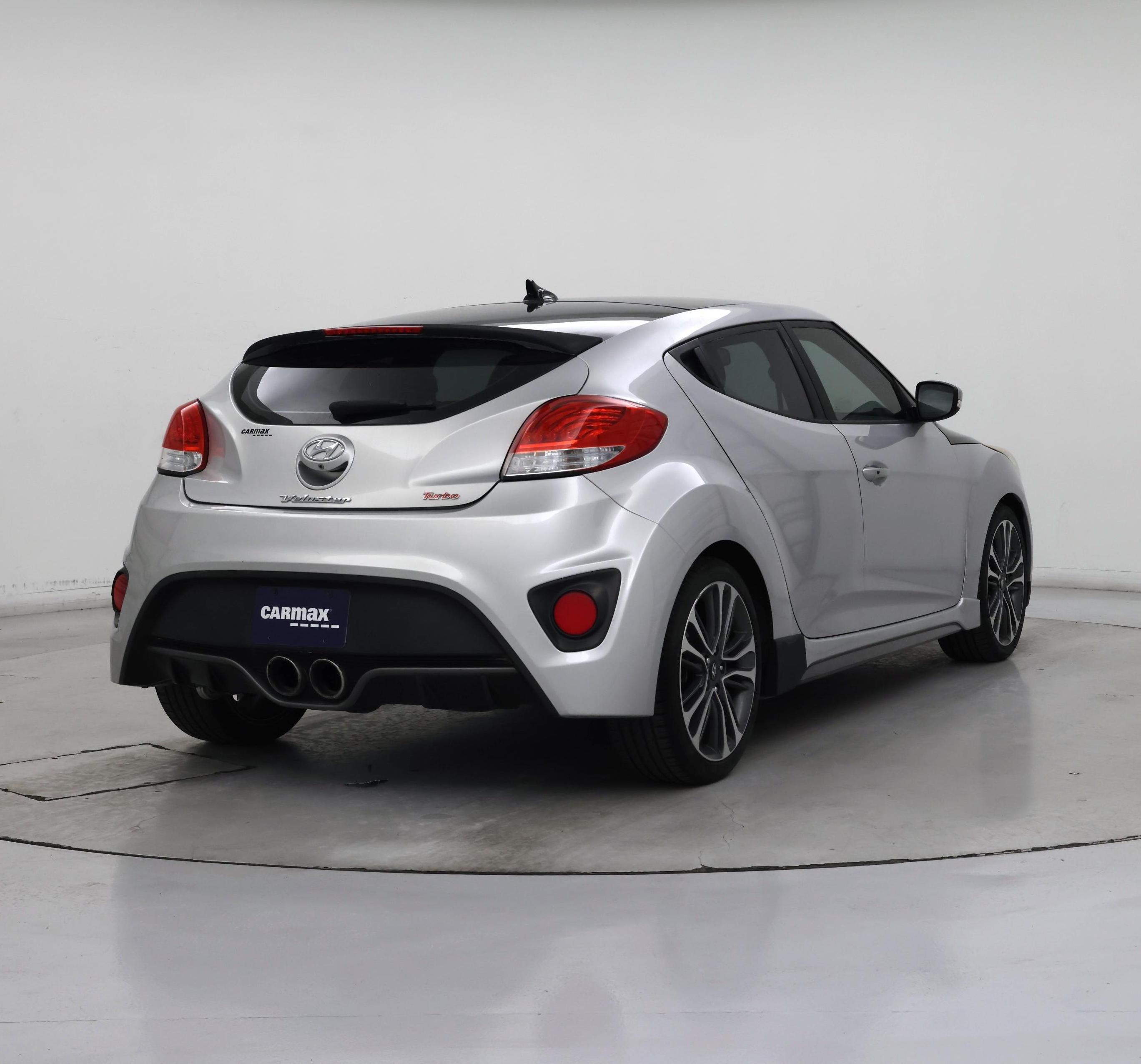 Thumbnail: 2017 Hyundai Veloster - 8