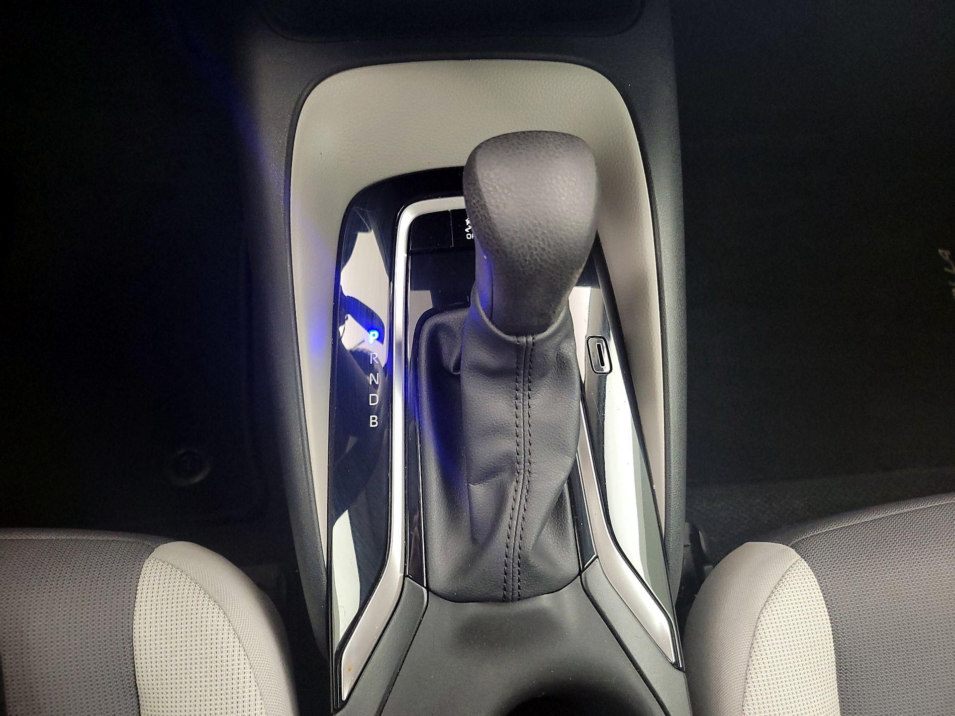 Thumbnail: 2023 Toyota Corolla - 17