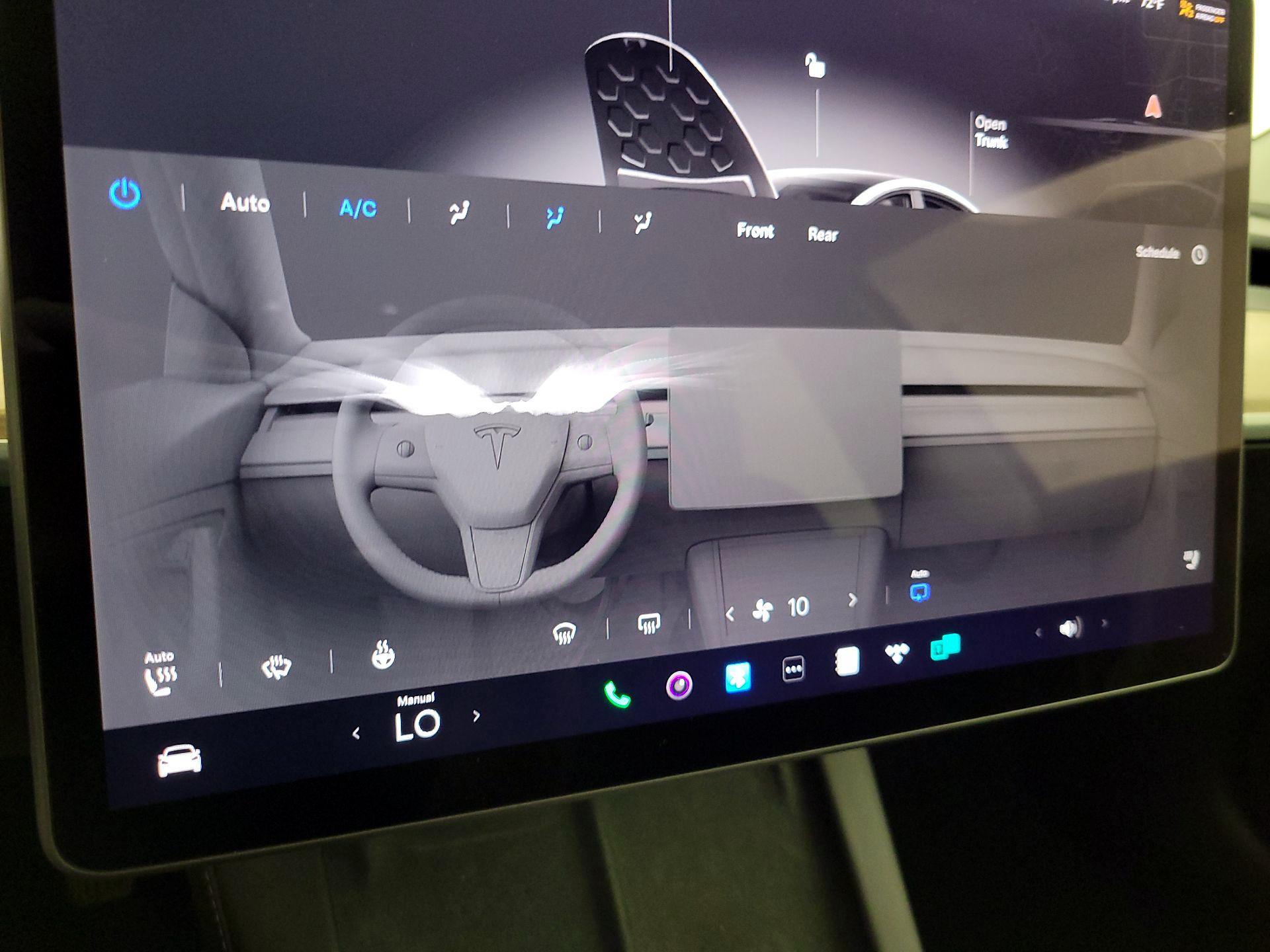 Thumbnail: 2023 Tesla Model 3 - 16
