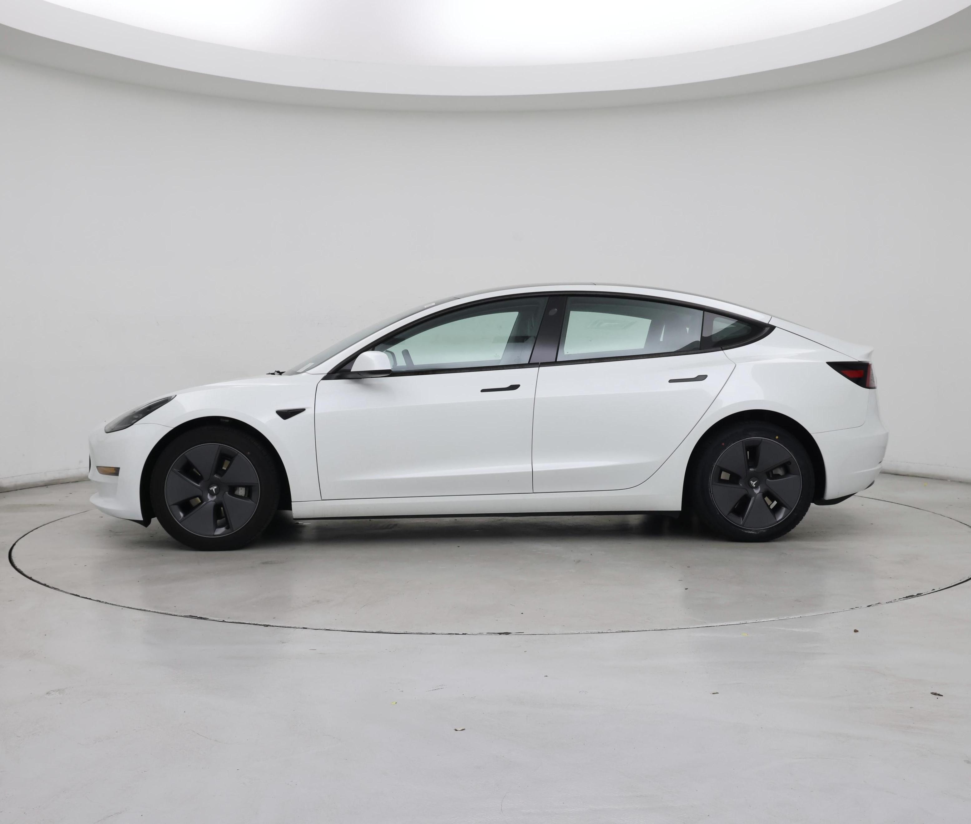 Thumbnail: 2023 Tesla Model 3 - 3