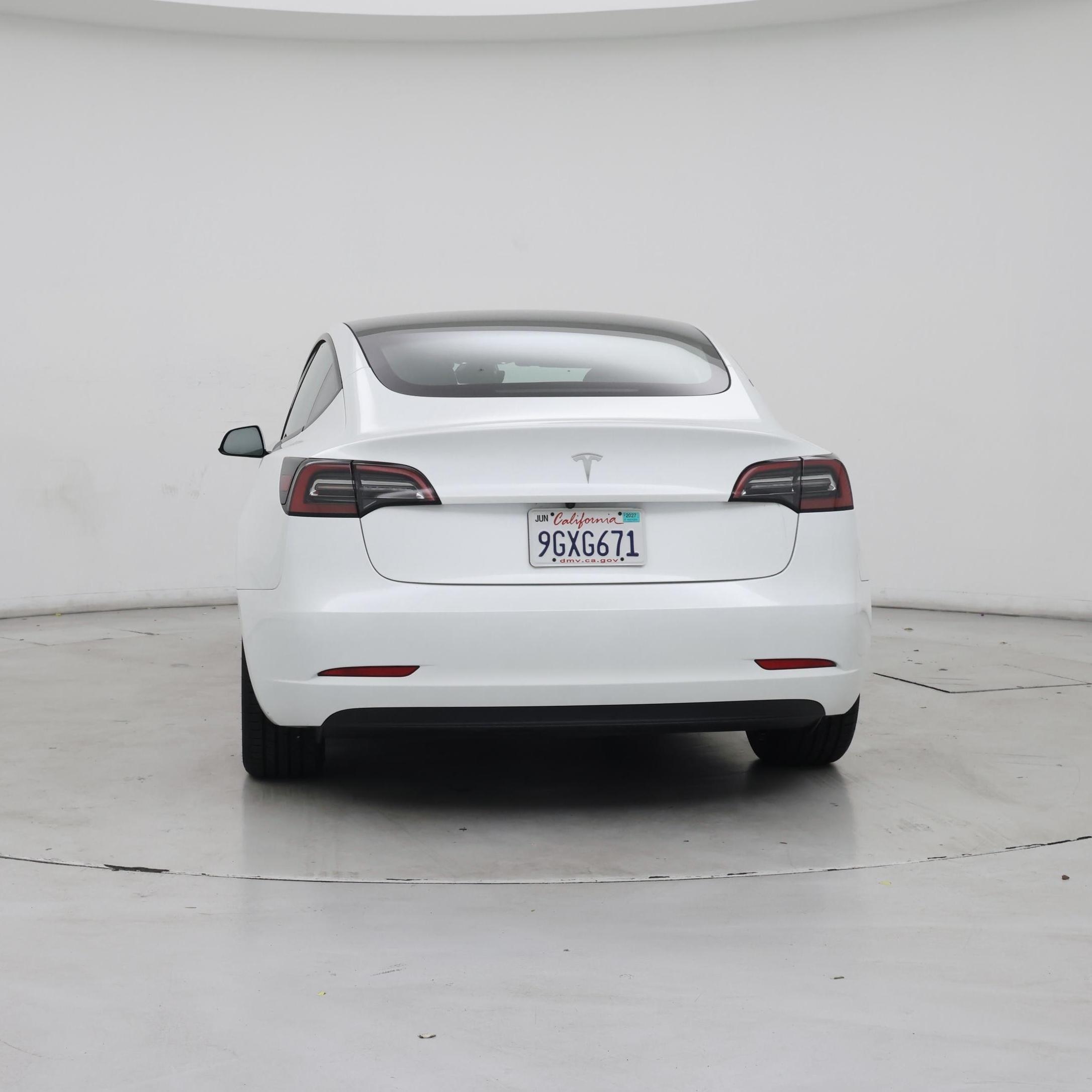 Thumbnail: 2023 Tesla Model 3 - 6