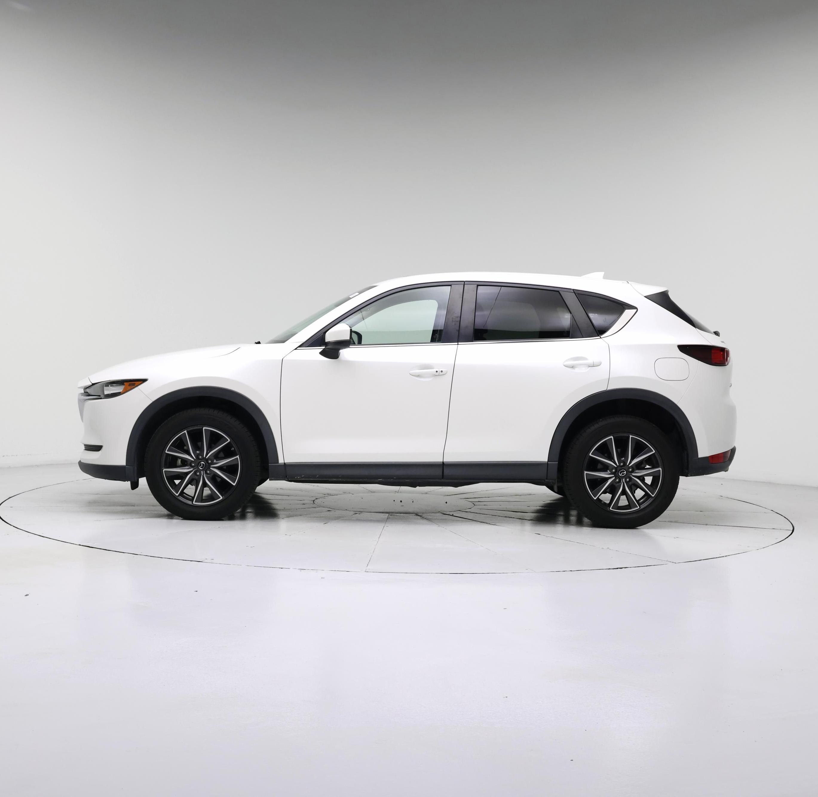Thumbnail: 2018 Mazda CX-5 - 3