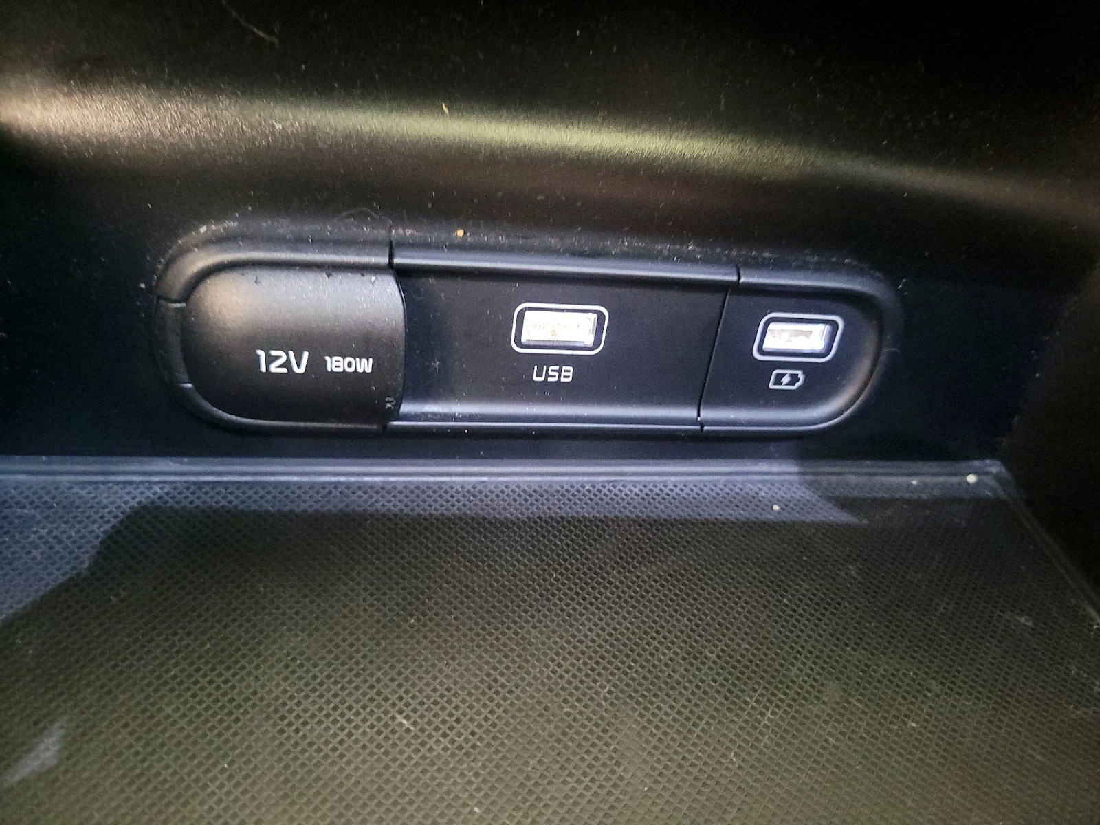 2023 Kia K5 GT-Line - Photo 17