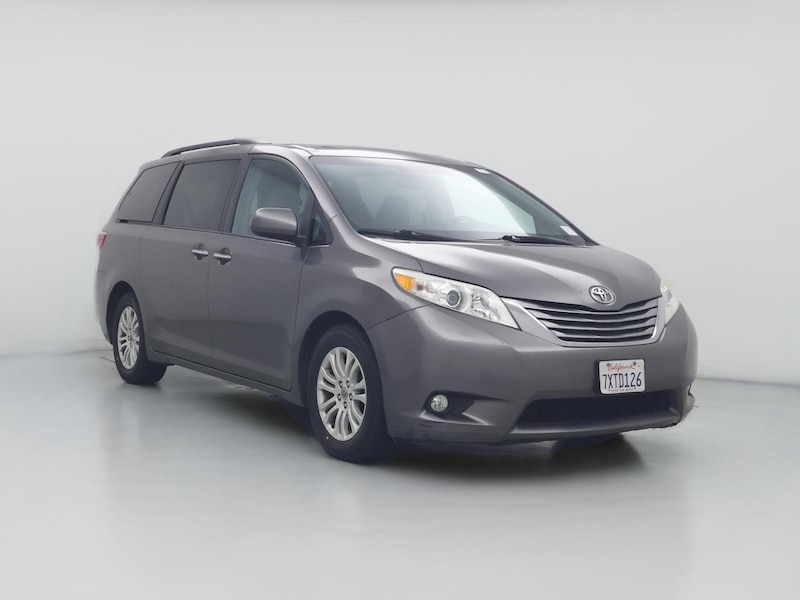 2017 Toyota Sienna XLE Premium -
                  Oxnard, CA