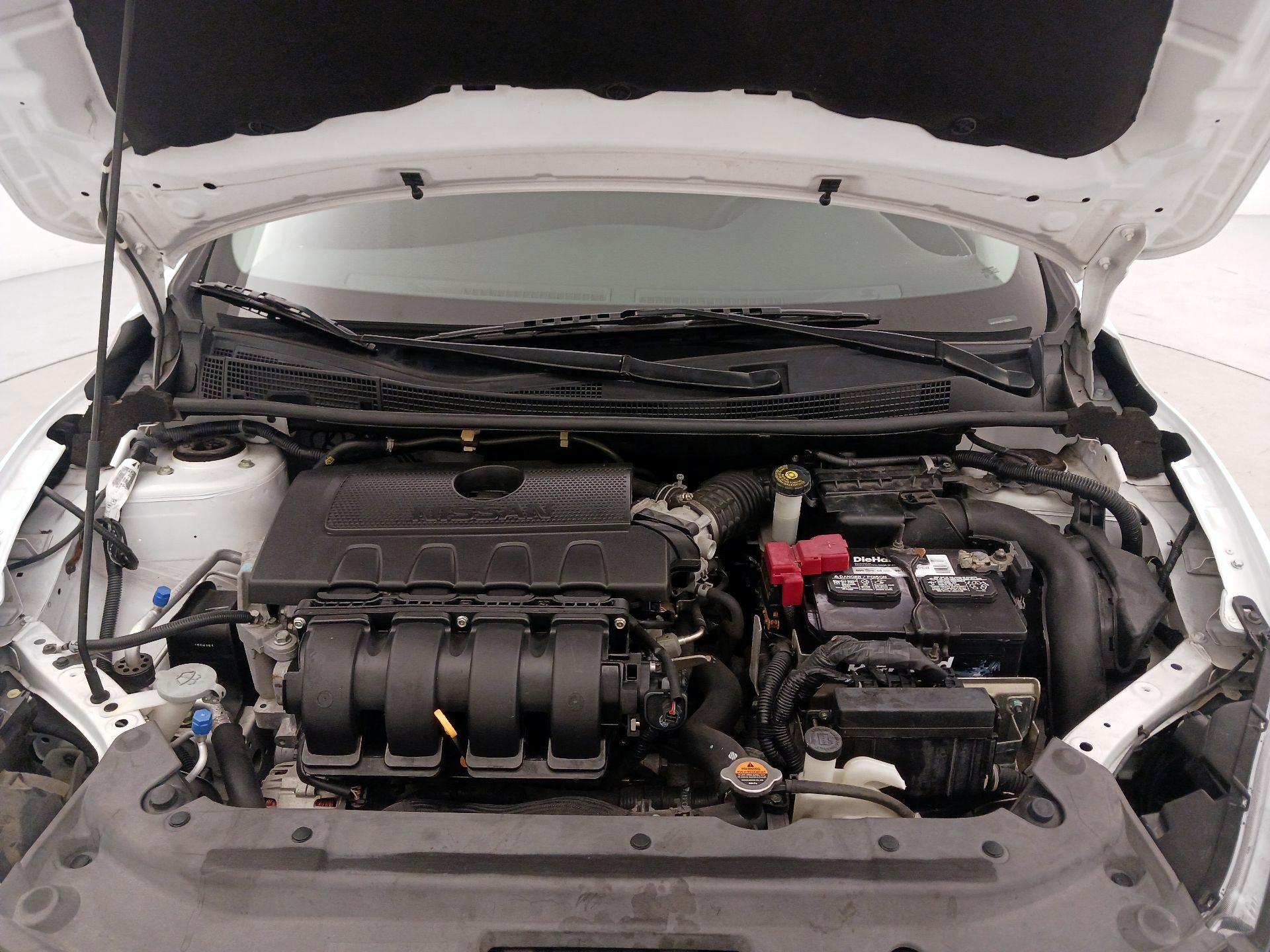 Thumbnail: 2016 Nissan Sentra - 20