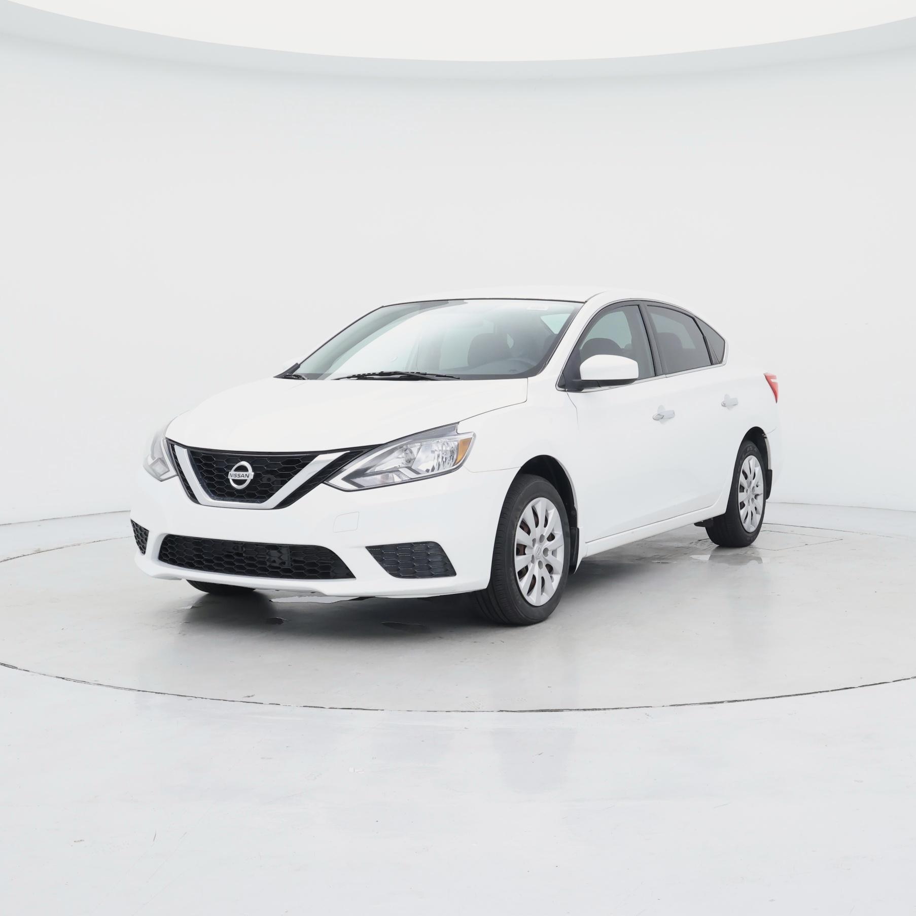 Thumbnail: 2016 Nissan Sentra - 4