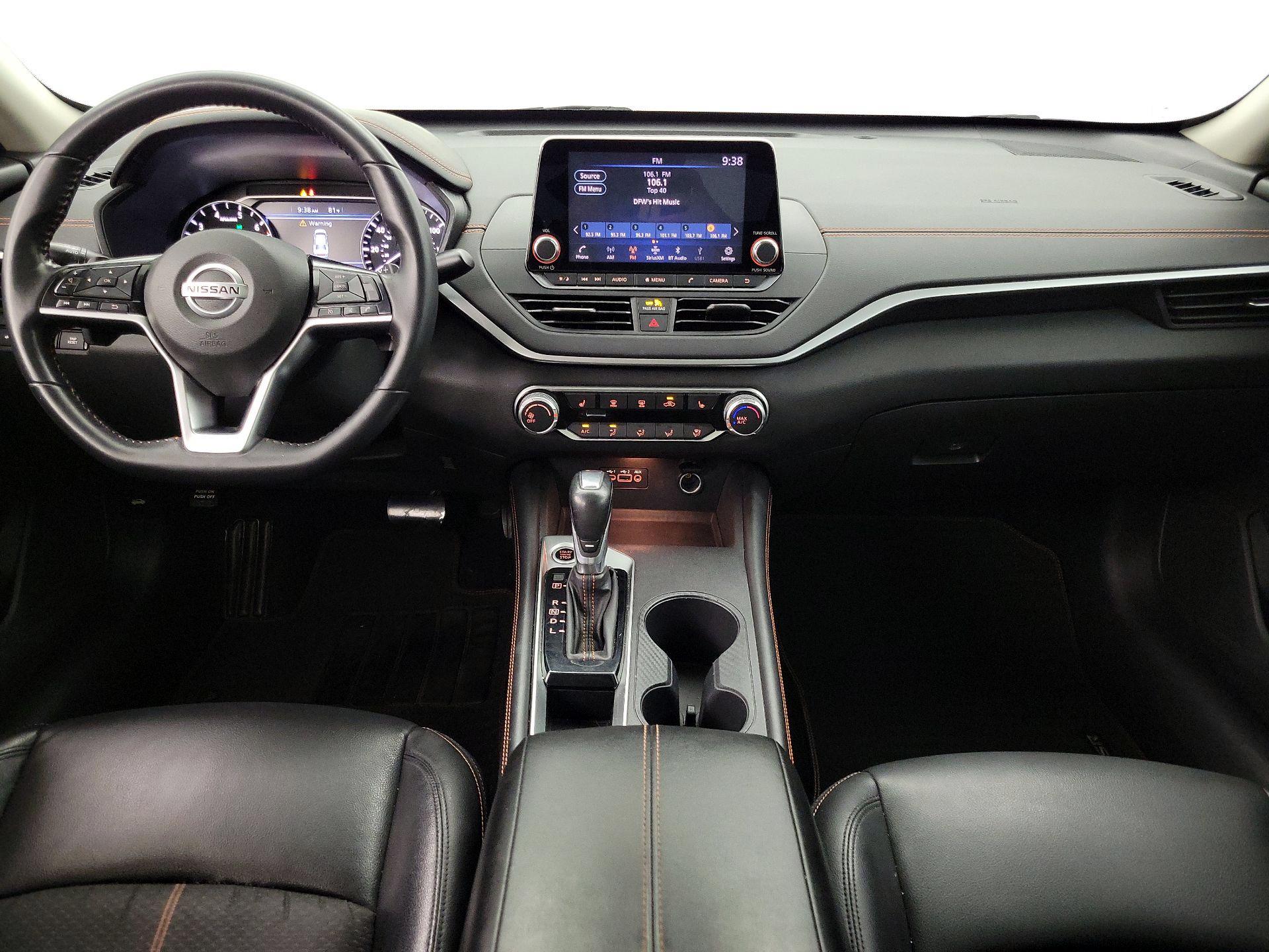 Thumbnail: 2020 Nissan Altima - 9