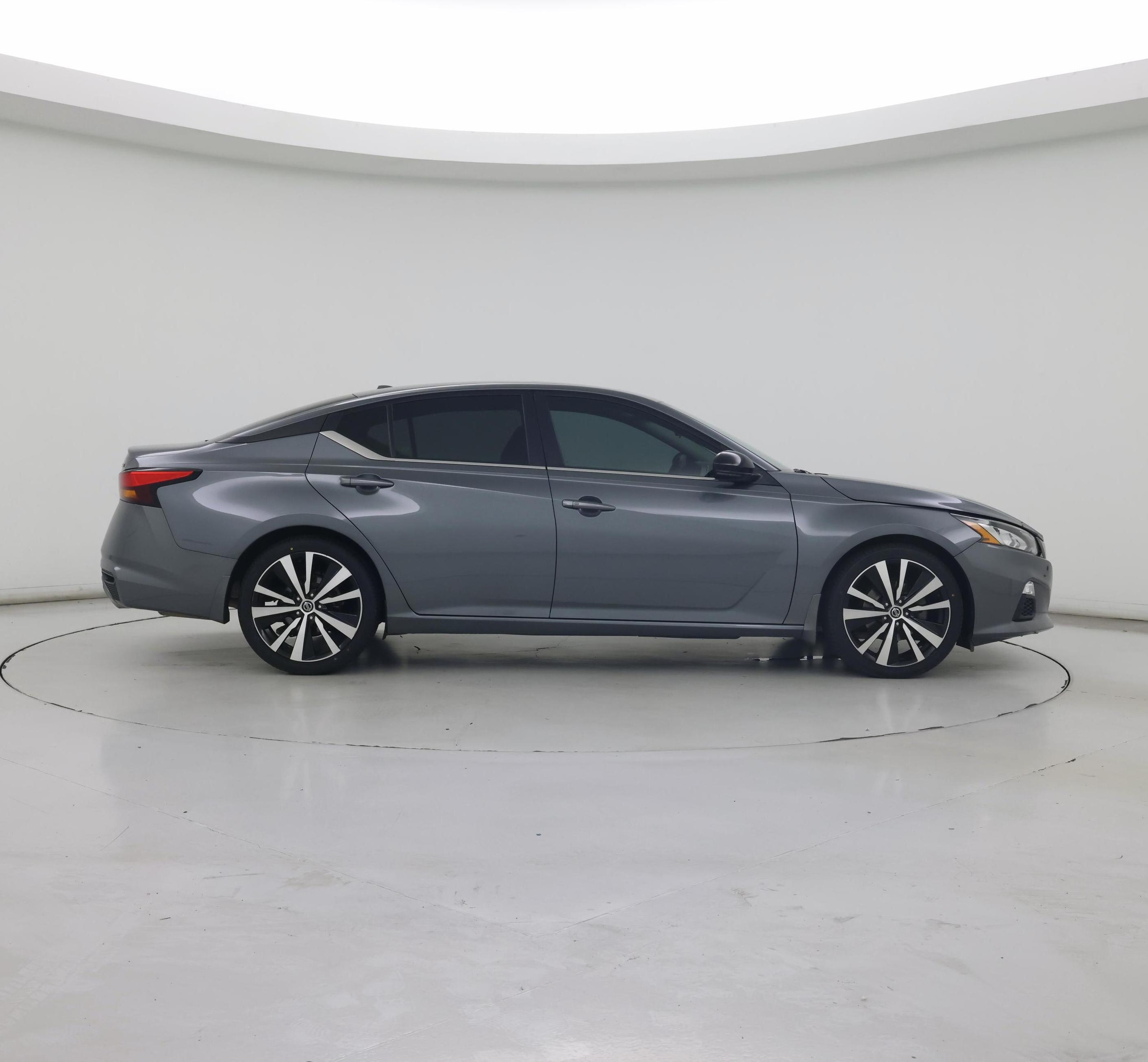 Thumbnail: 2020 Nissan Altima - 7