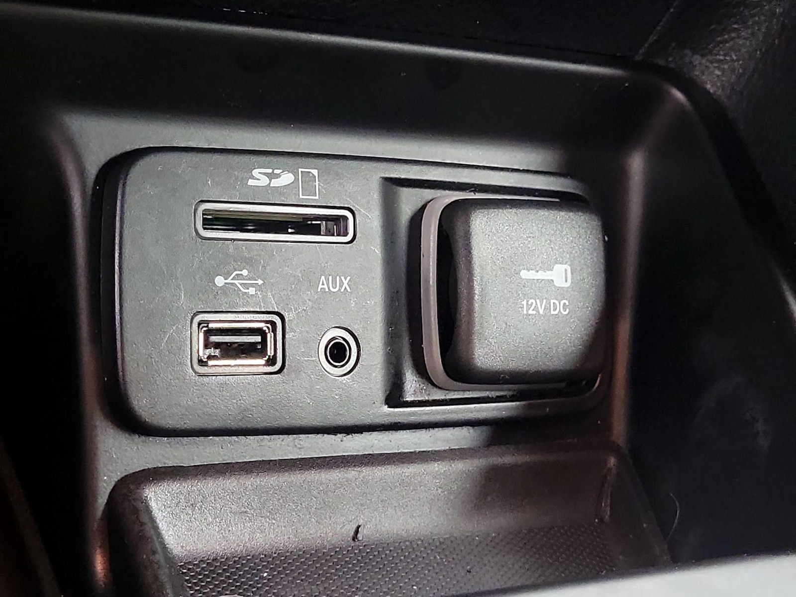 2016 Jeep Cherokee Latitude - Photo 17