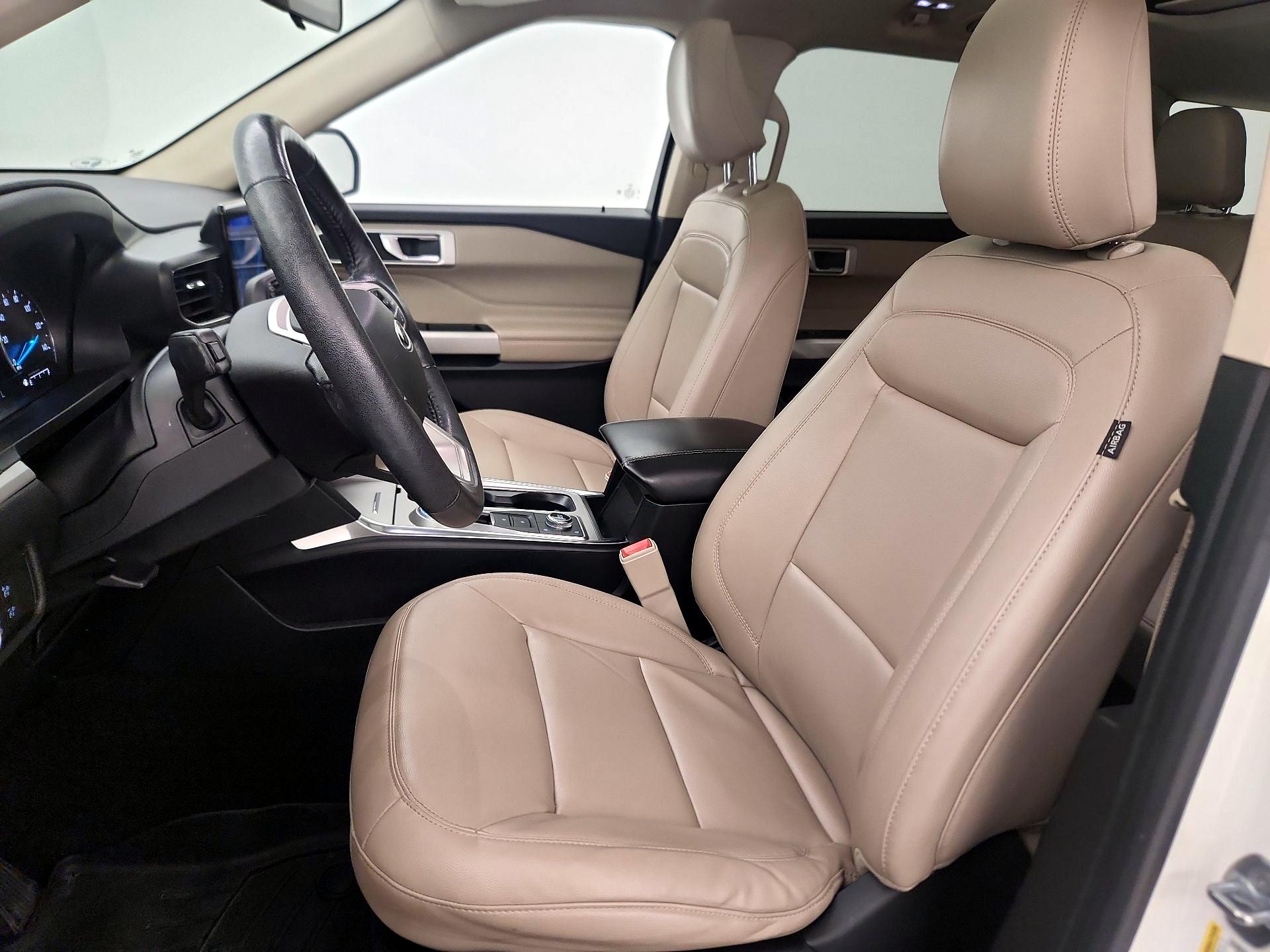 Thumbnail: 2021 Ford Explorer - 11
