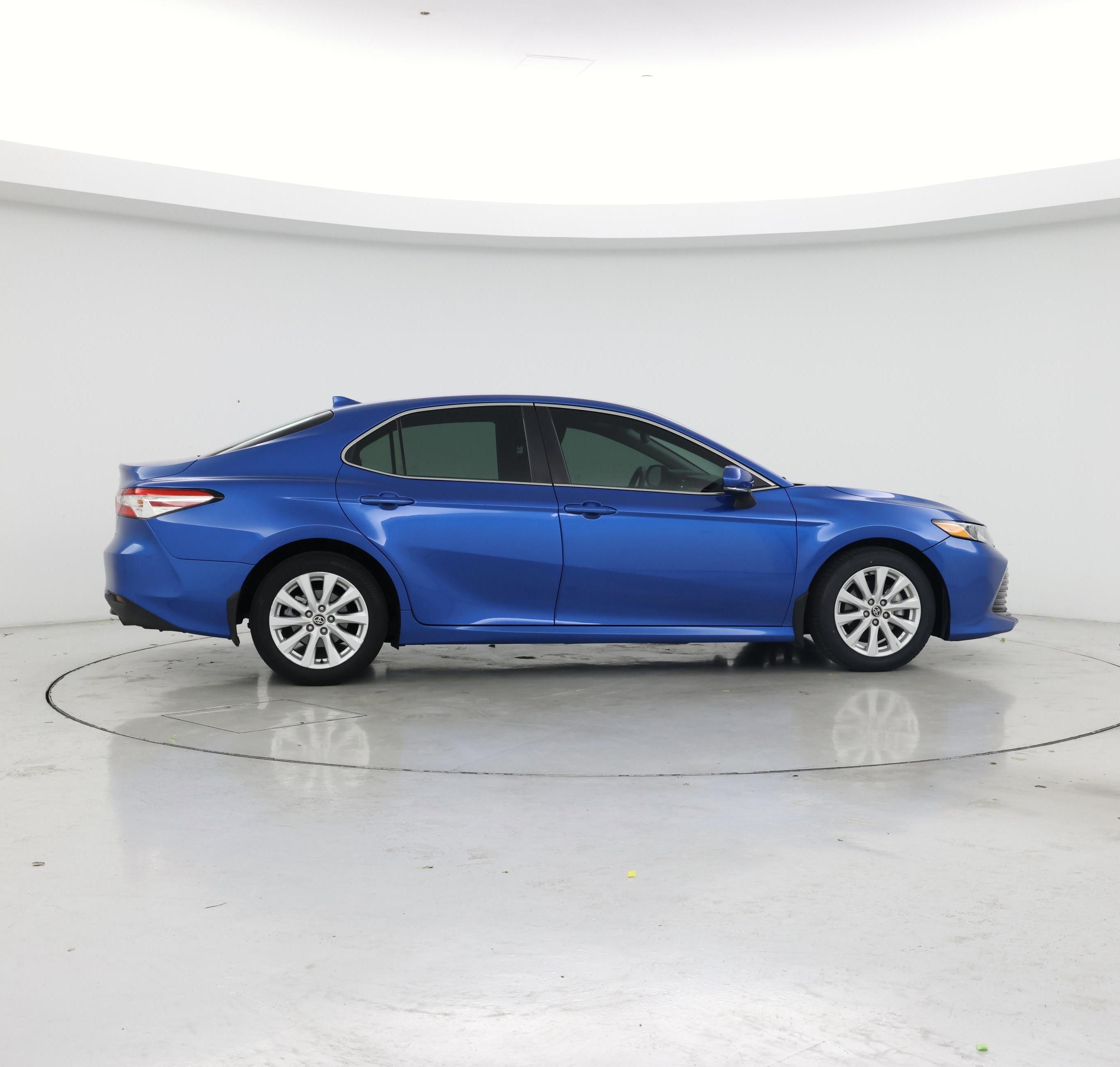 Thumbnail: 2020 Toyota Camry - 7