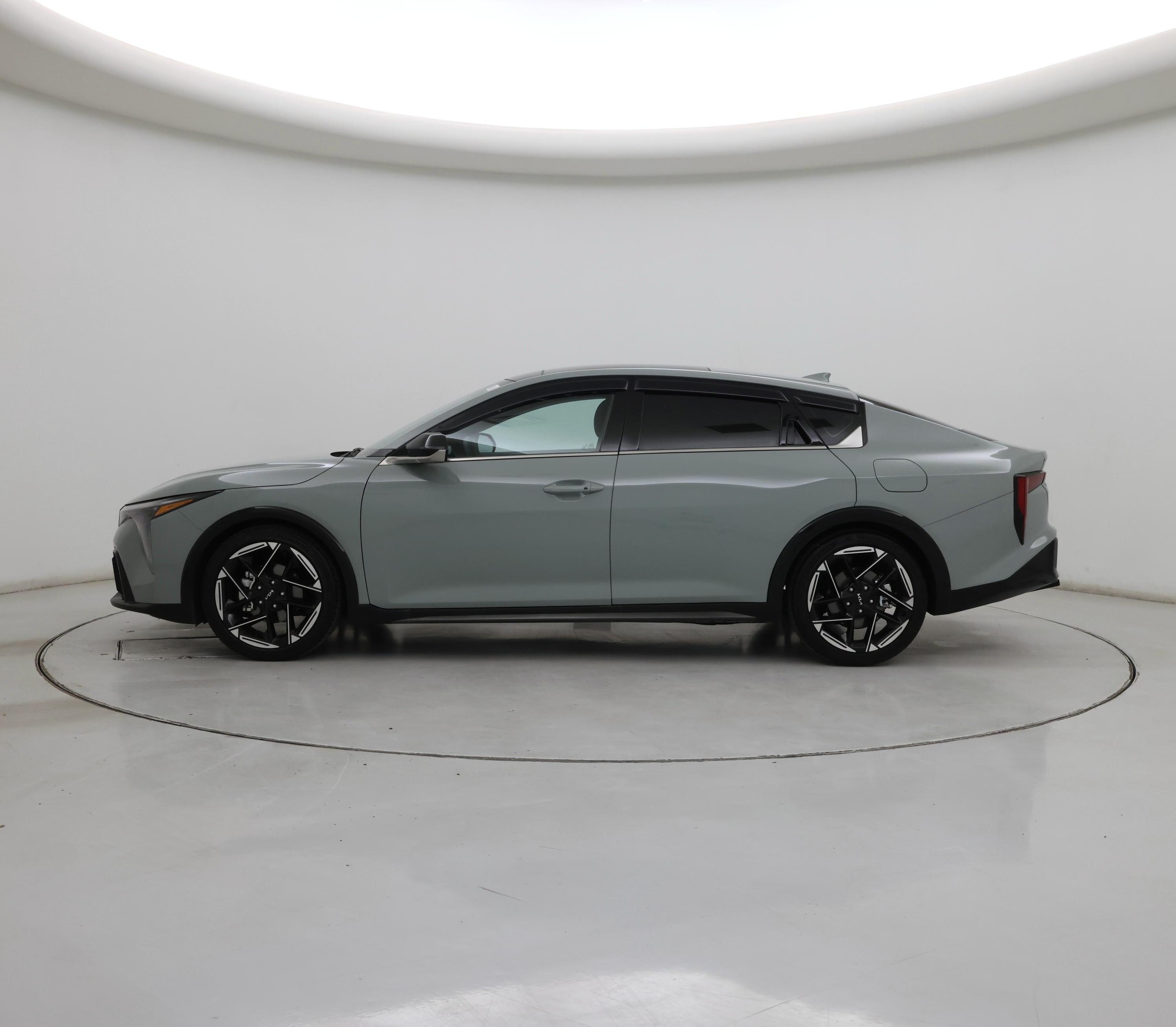 Thumbnail: 2025 Kia K4 - 3