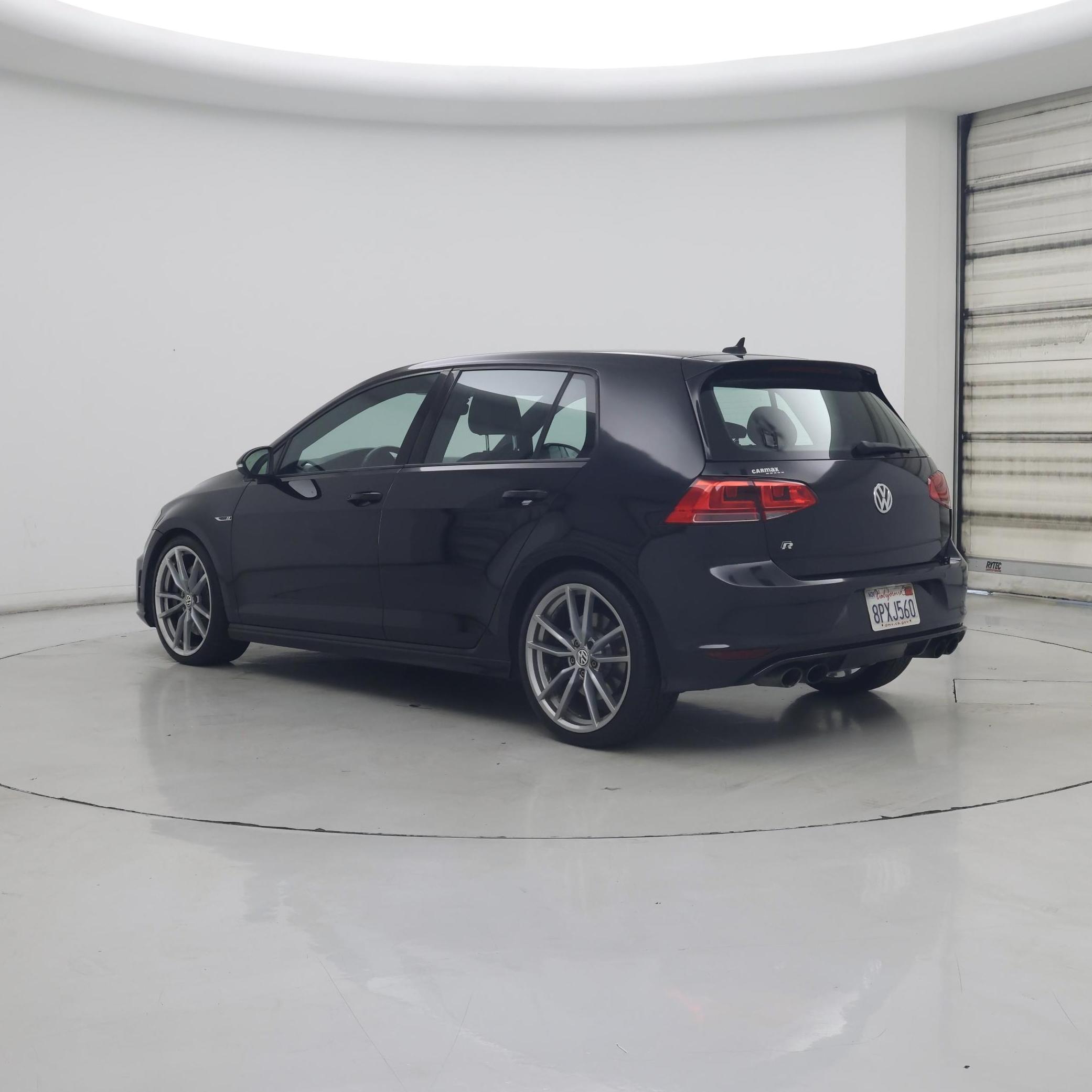 Thumbnail: 2017 Volkswagen Golf - 2