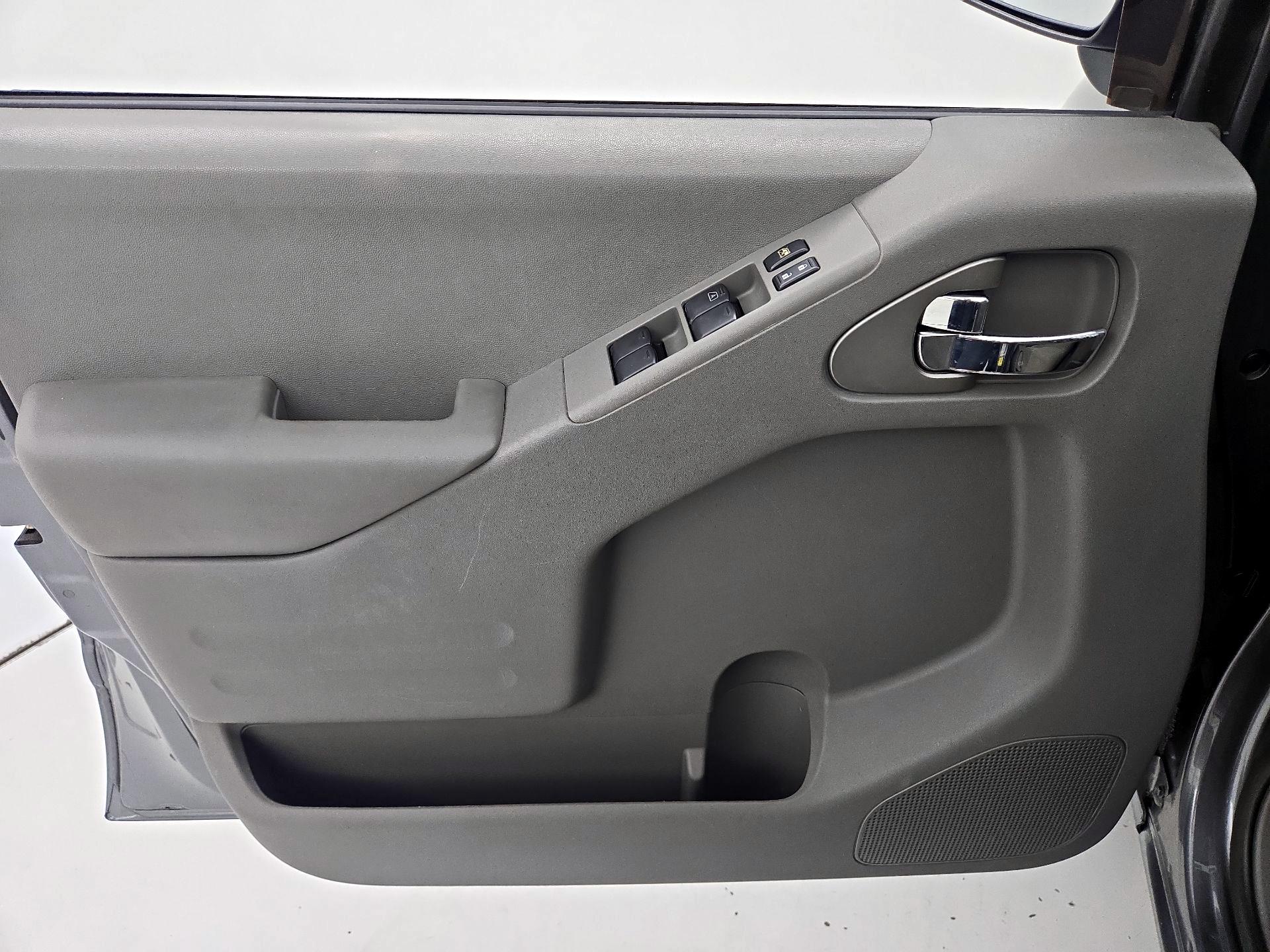 Thumbnail: 2016 Nissan Frontier - 12