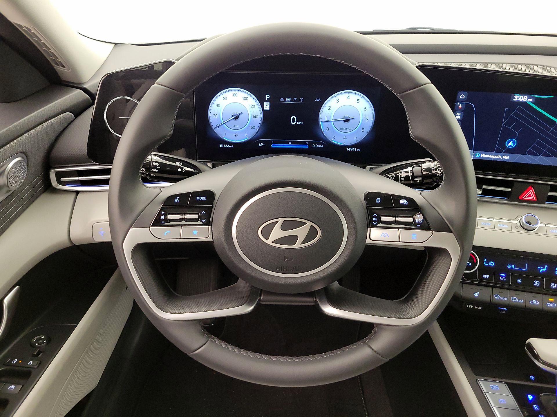 Thumbnail: 2025 Hyundai Elantra - 10