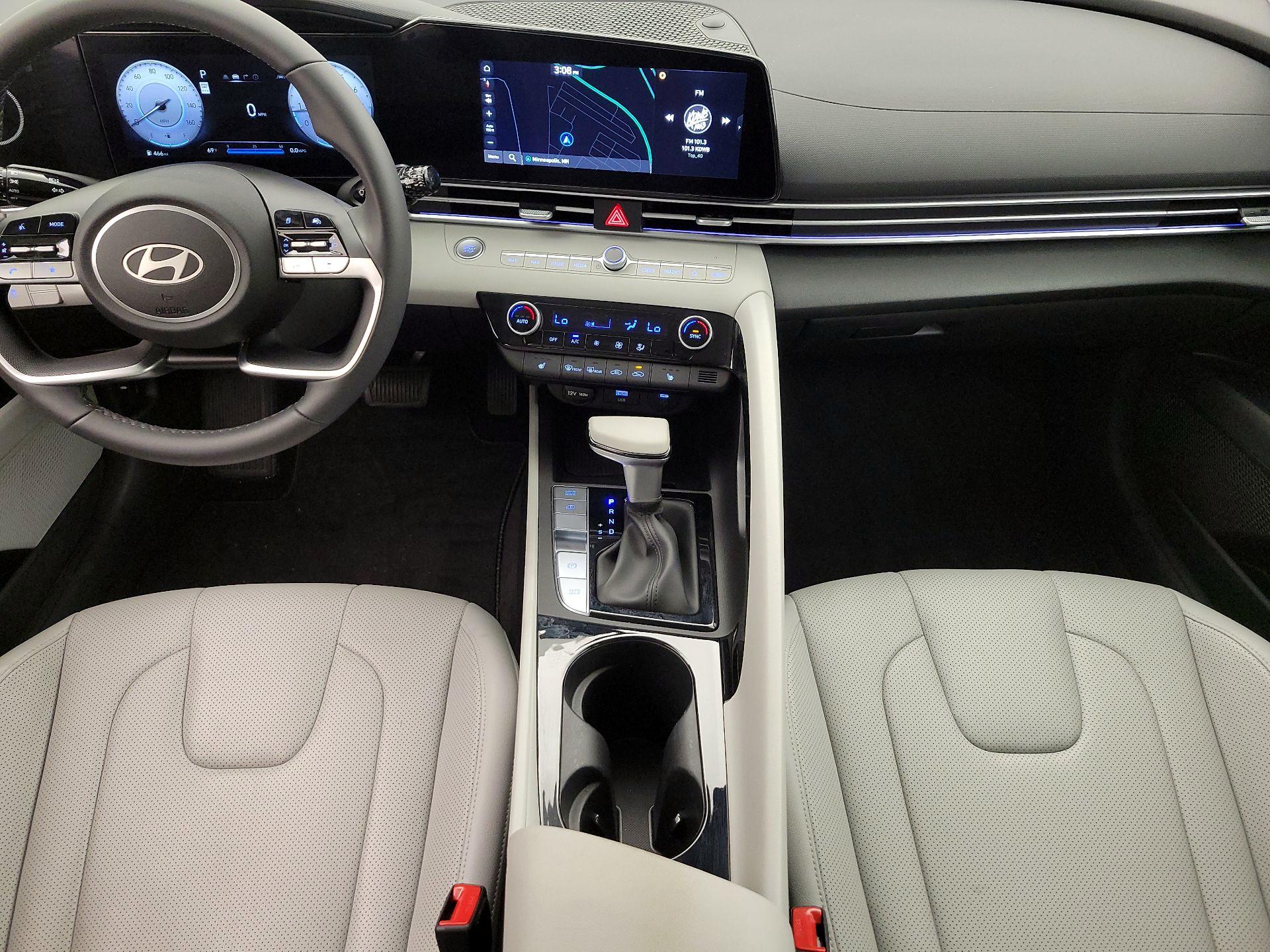 Thumbnail: 2025 Hyundai Elantra - 18