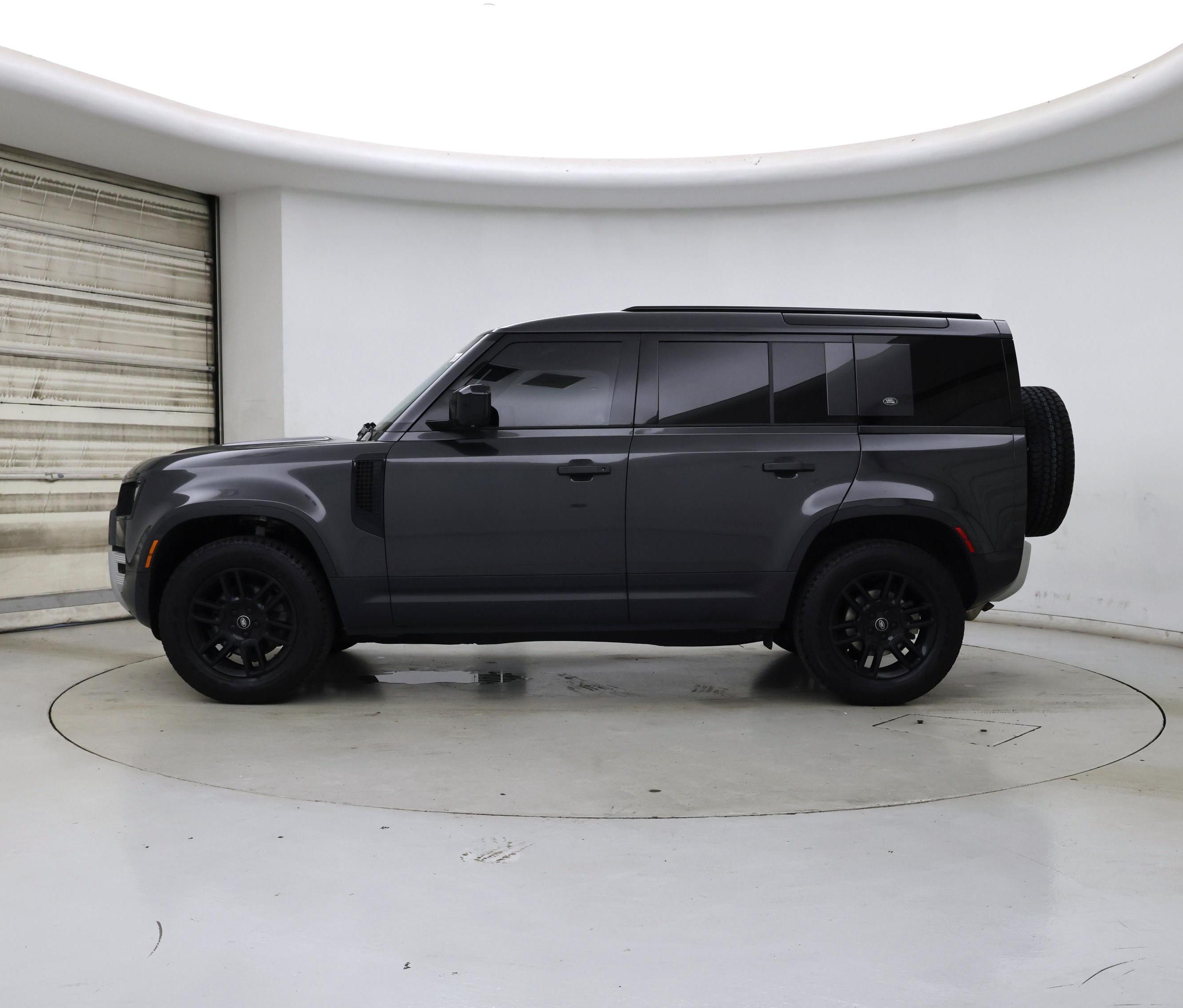 Thumbnail: 2023 Land Rover Defender - 3