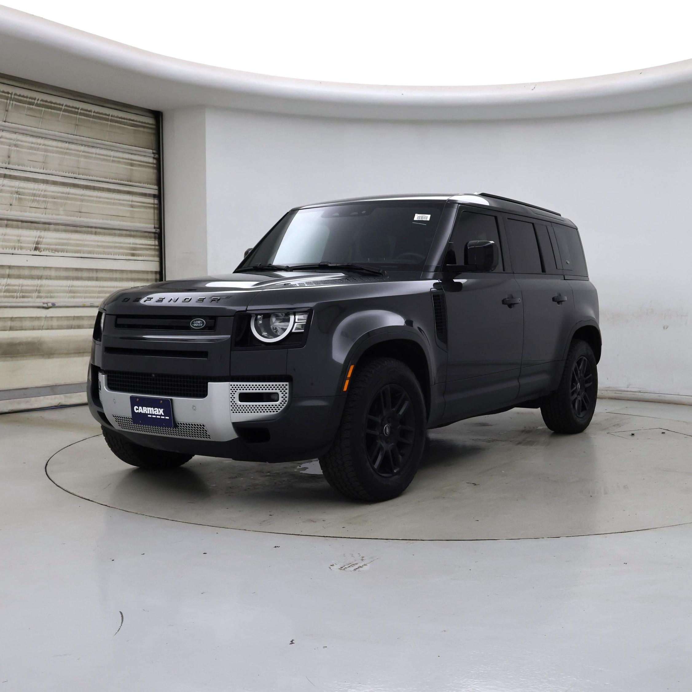 Thumbnail: 2023 Land Rover Defender - 4