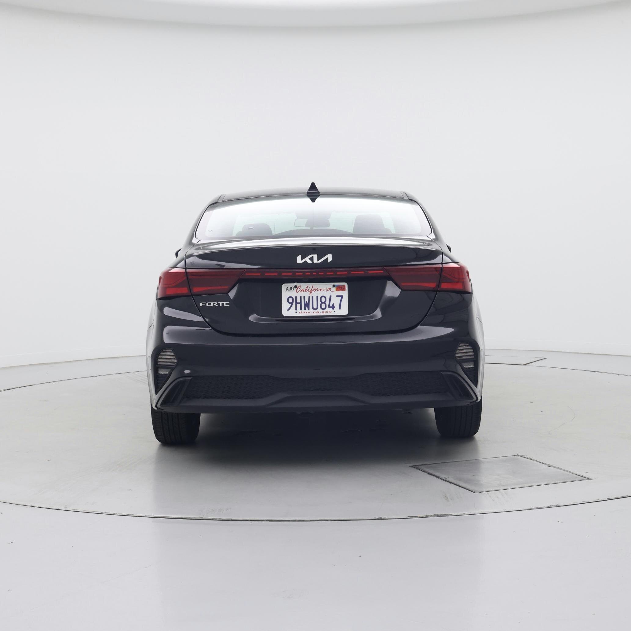 Thumbnail: 2023 Kia Forte - 6
