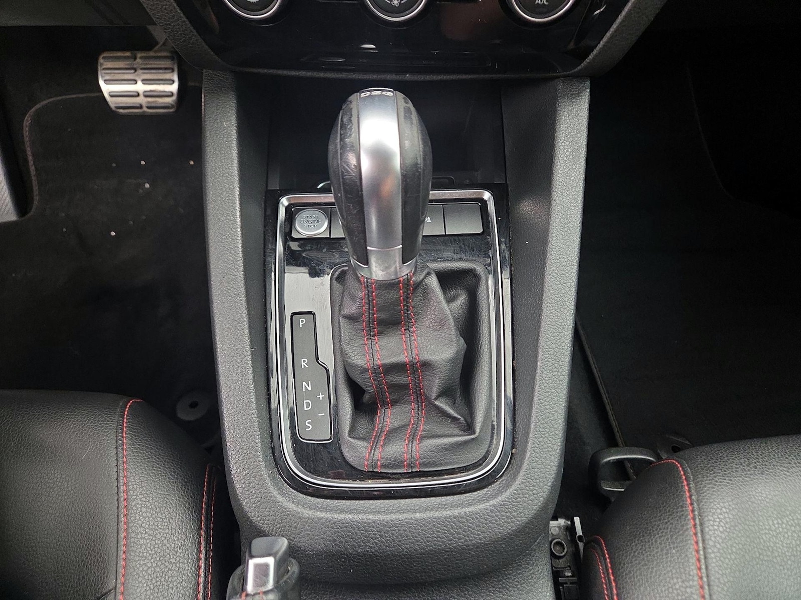 2018 Volkswagen Jetta GLI - Photo 18
