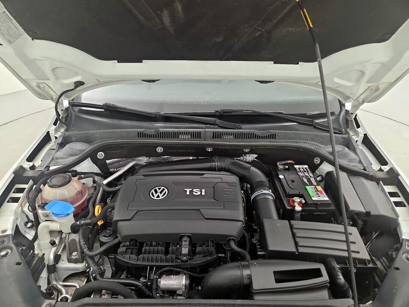 2018 Volkswagen Jetta GLI - Photo 23