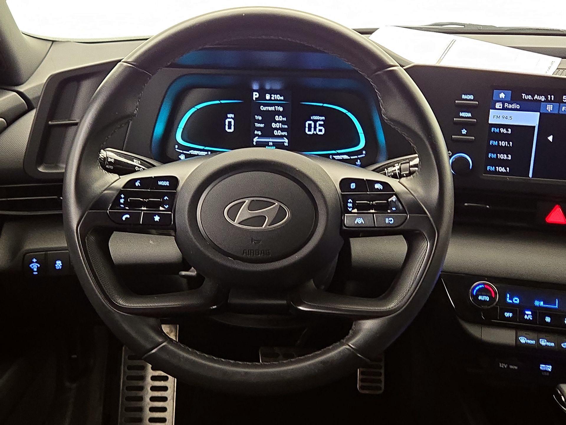 Thumbnail: 2025 Hyundai Elantra - 10