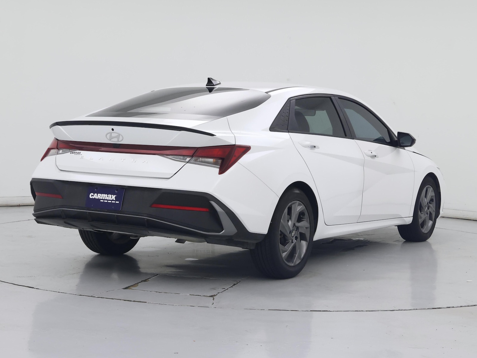 2025 Hyundai Elantra SEL - Photo 9