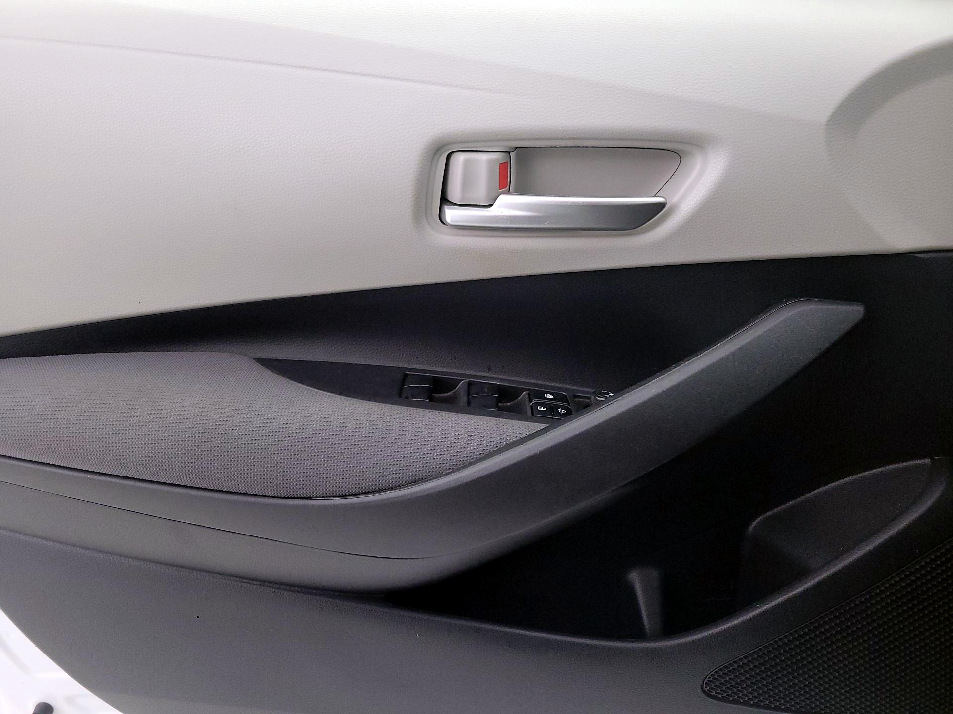 Thumbnail: 2020 Toyota Corolla - 12