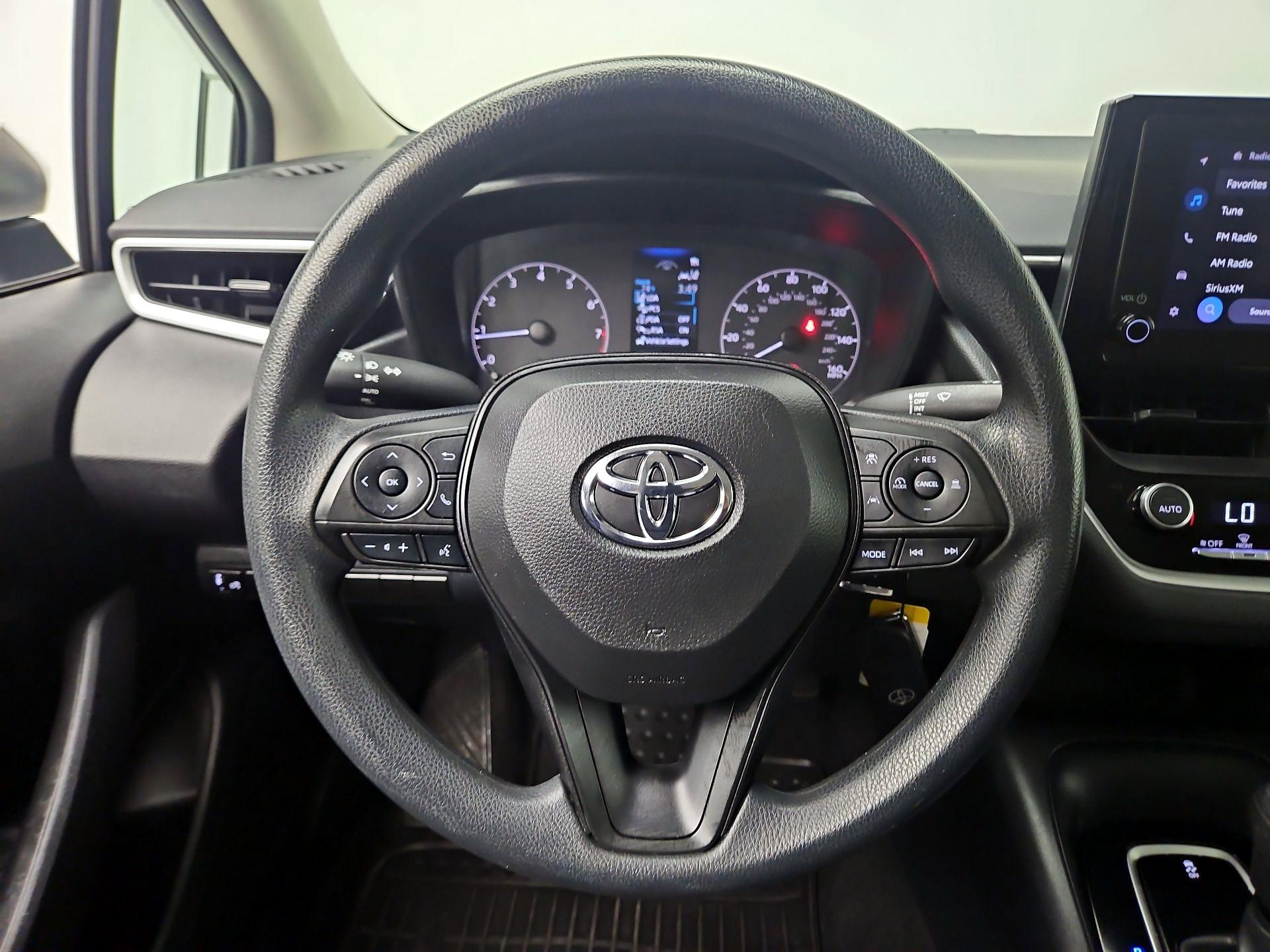 Thumbnail: 2023 Toyota Corolla - 10