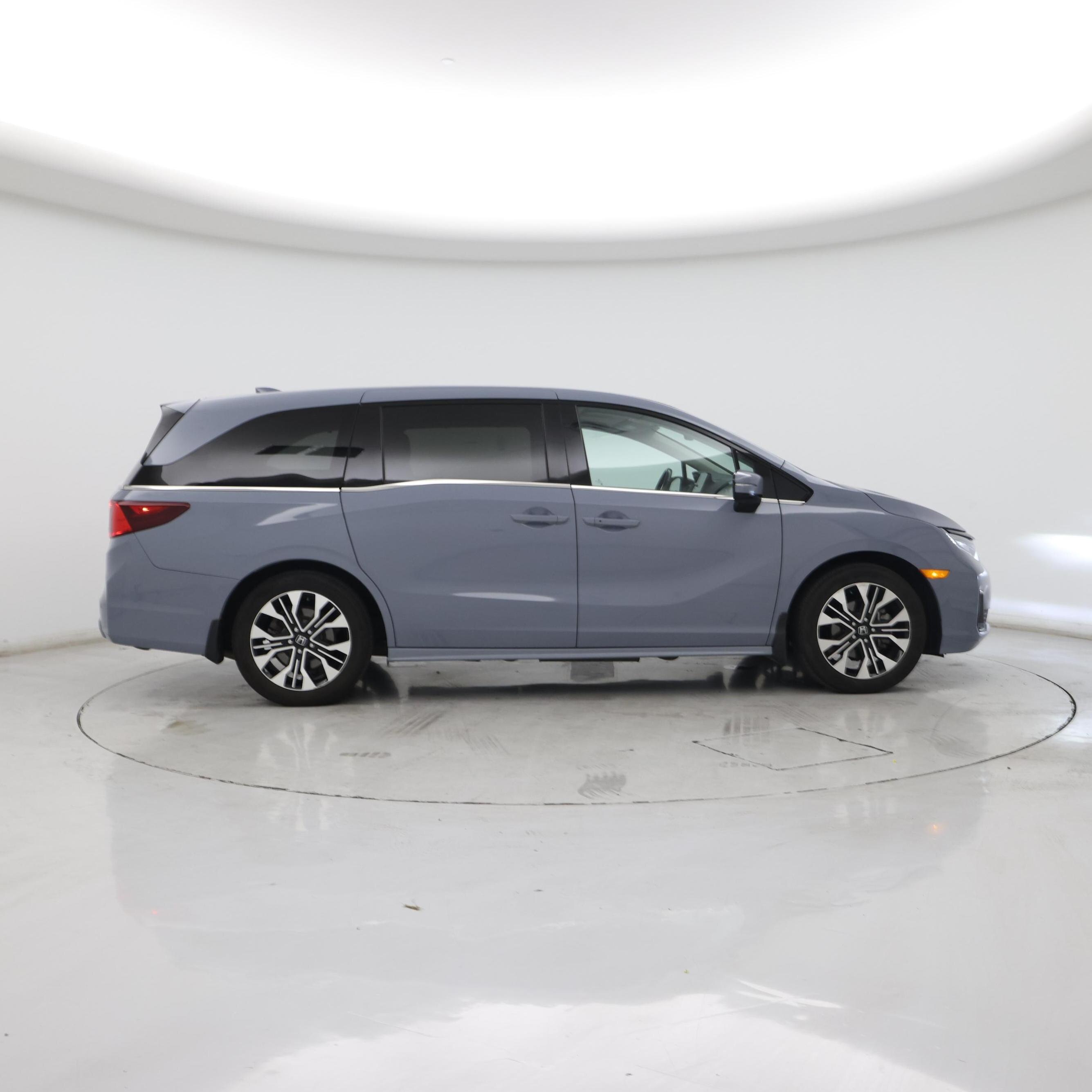 Thumbnail: 2025 Honda Odyssey - 7