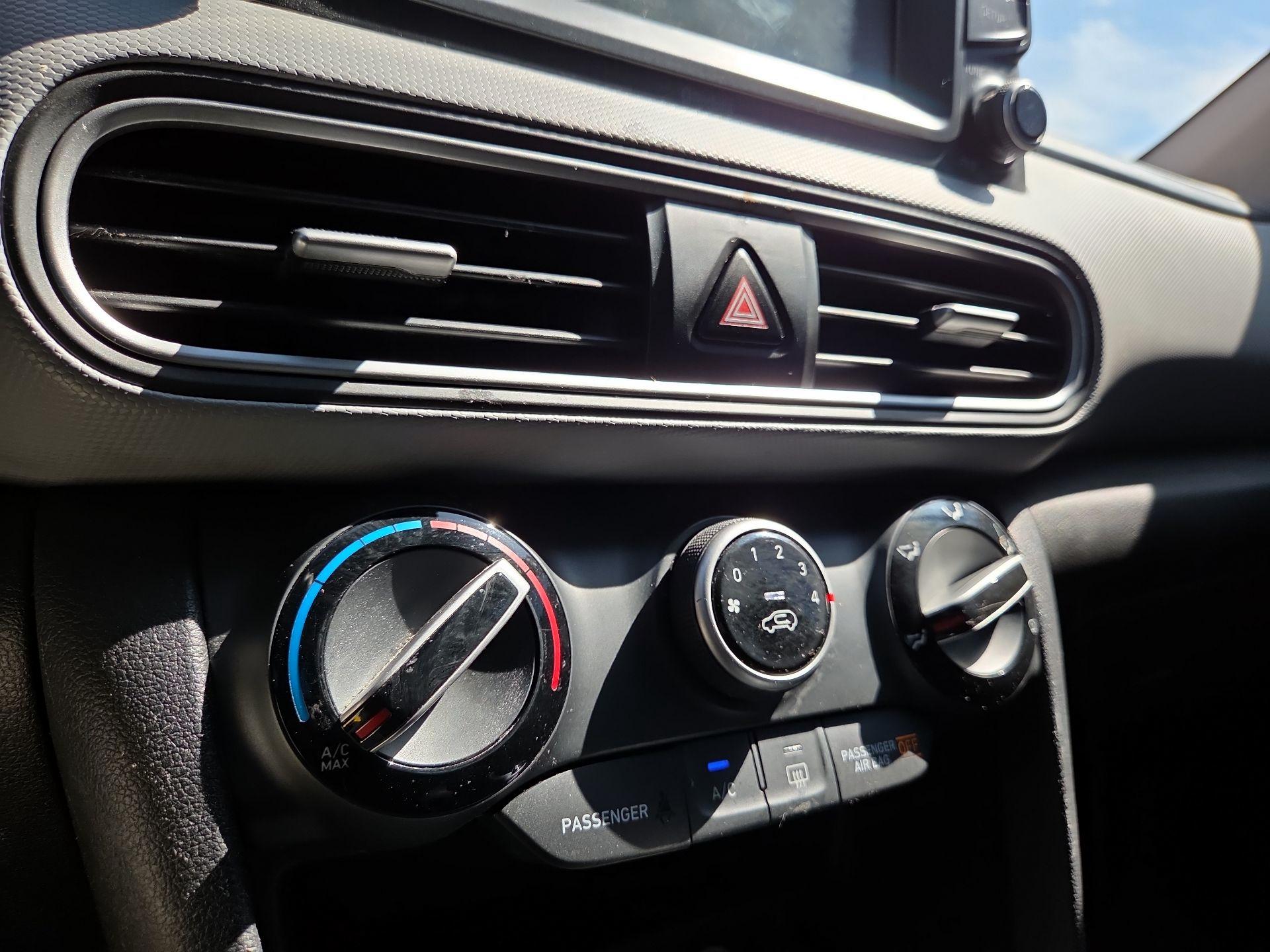 Thumbnail: 2019 Hyundai Kona - 16