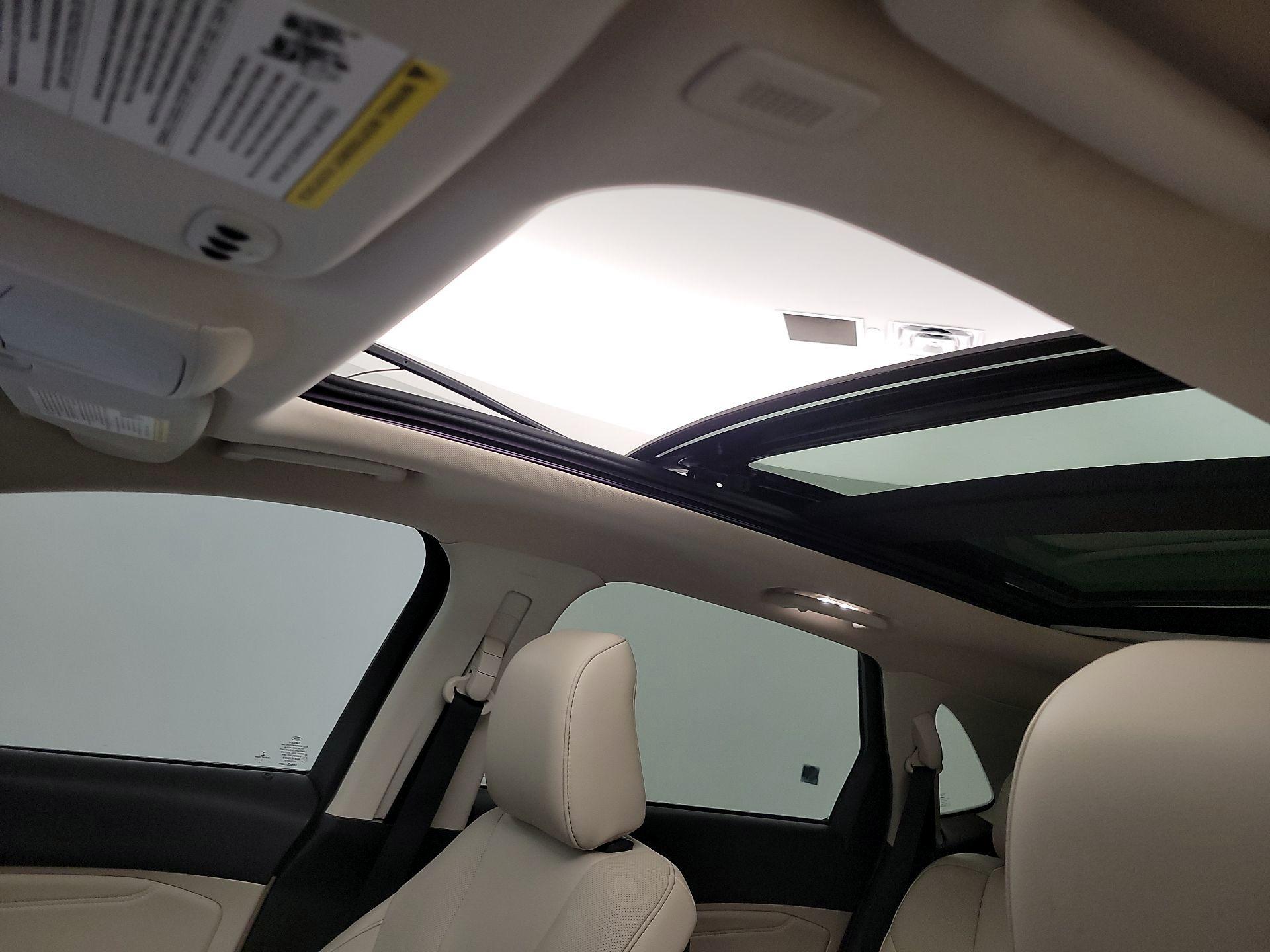Thumbnail: 2020 Ford Edge - 20