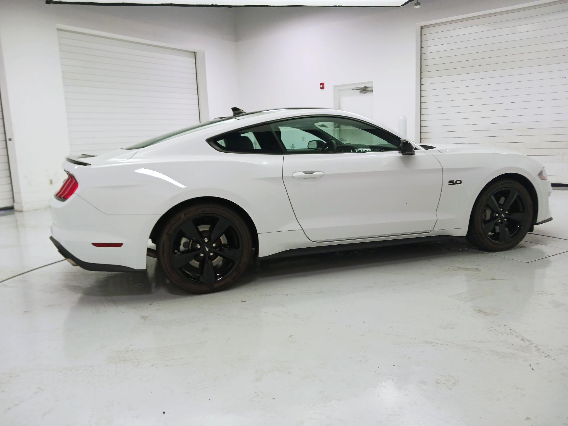 Thumbnail: 2021 Ford Mustang - 4