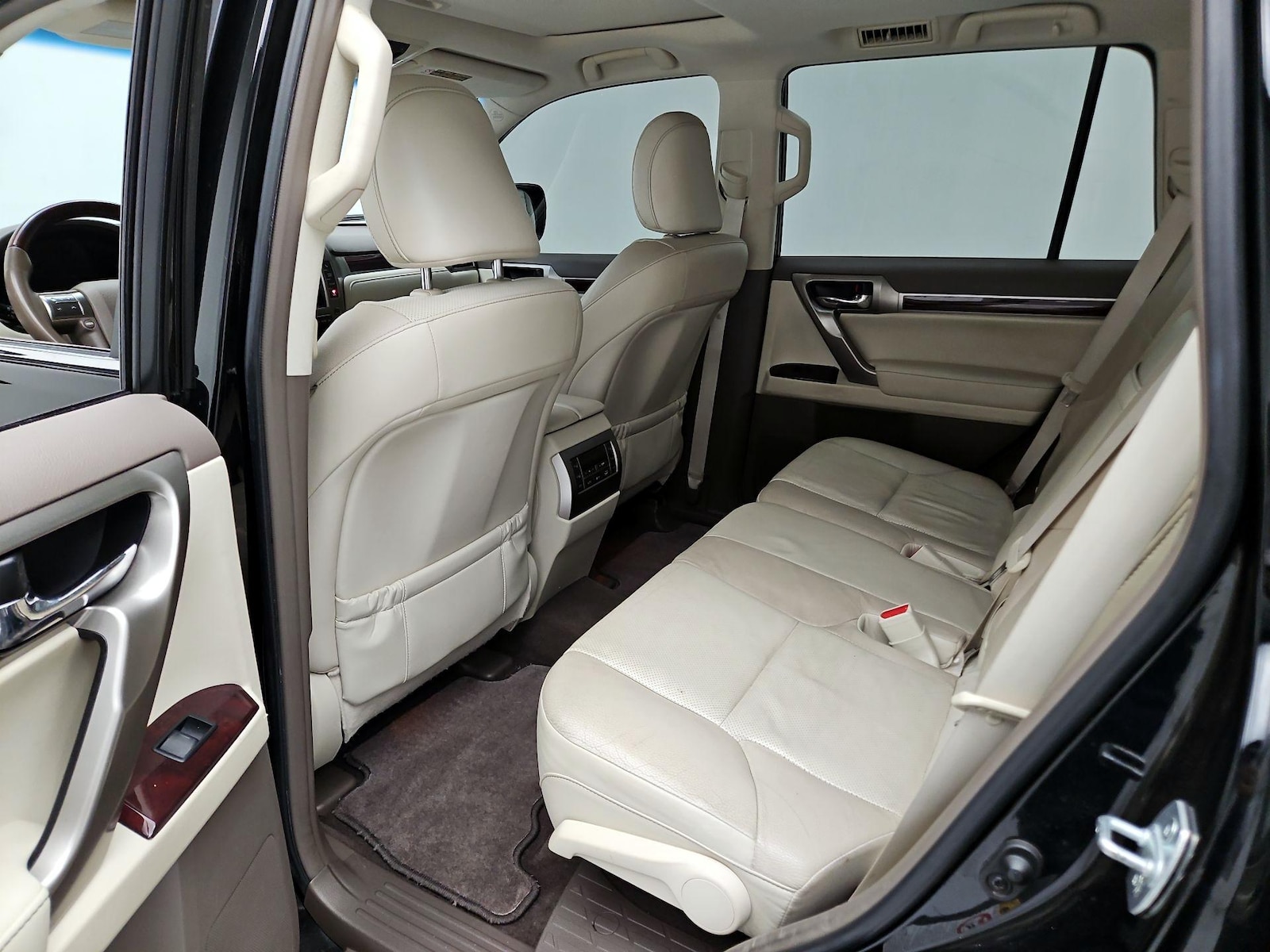 Rear Air Conditioning
