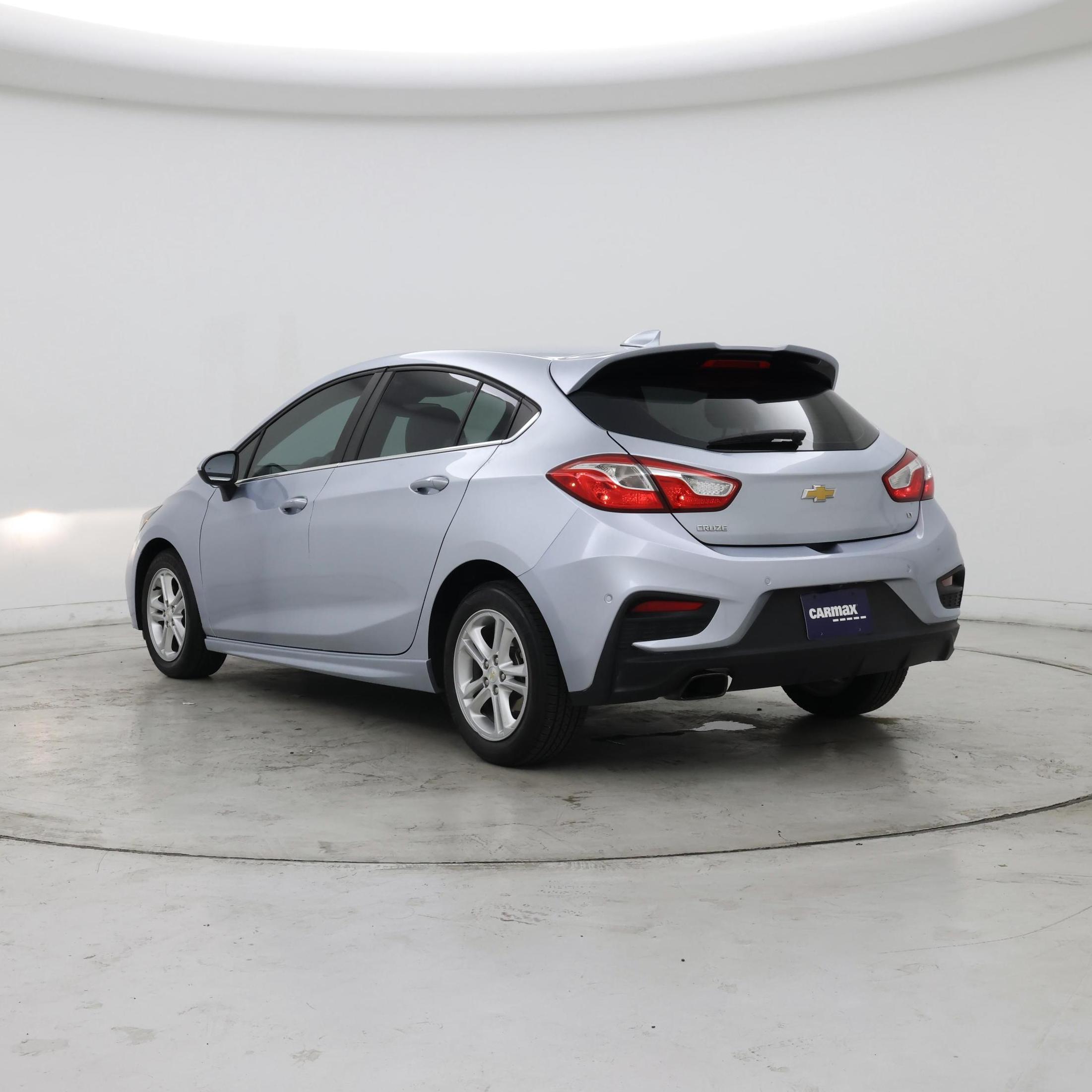 Thumbnail: 2018 Chevrolet Cruze - 2
