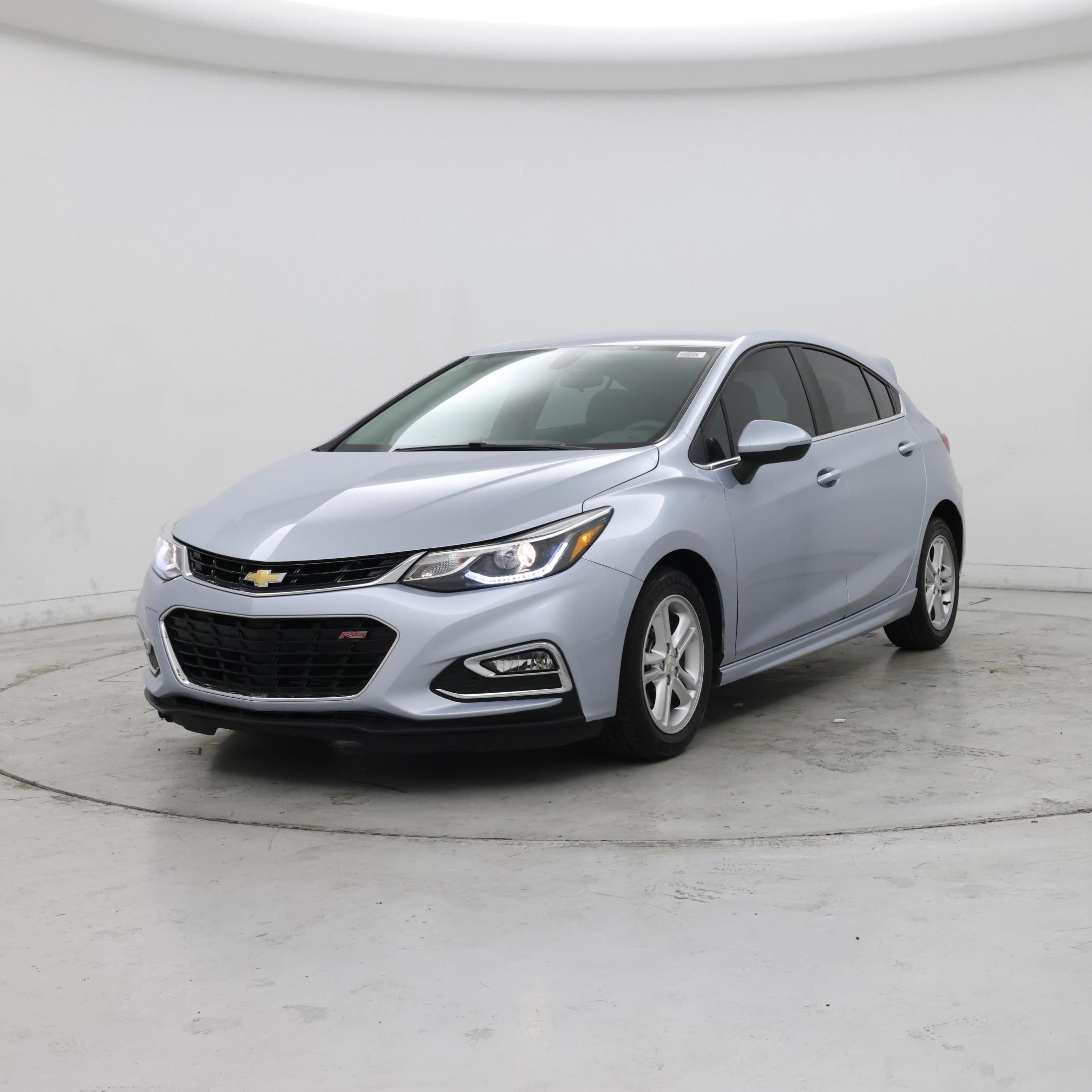 Thumbnail: 2018 Chevrolet Cruze - 4