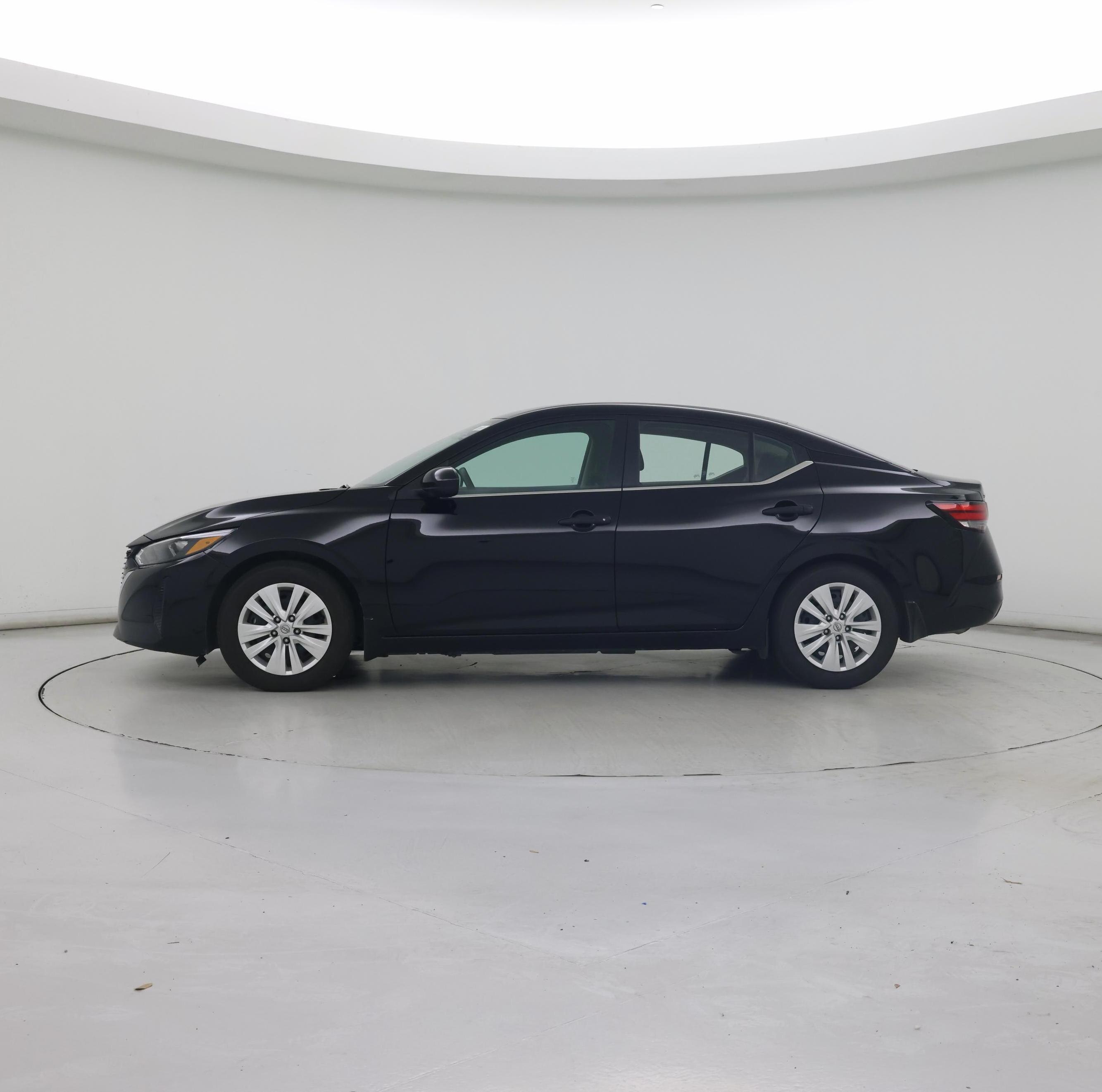 Thumbnail: 2025 Nissan Sentra - 3