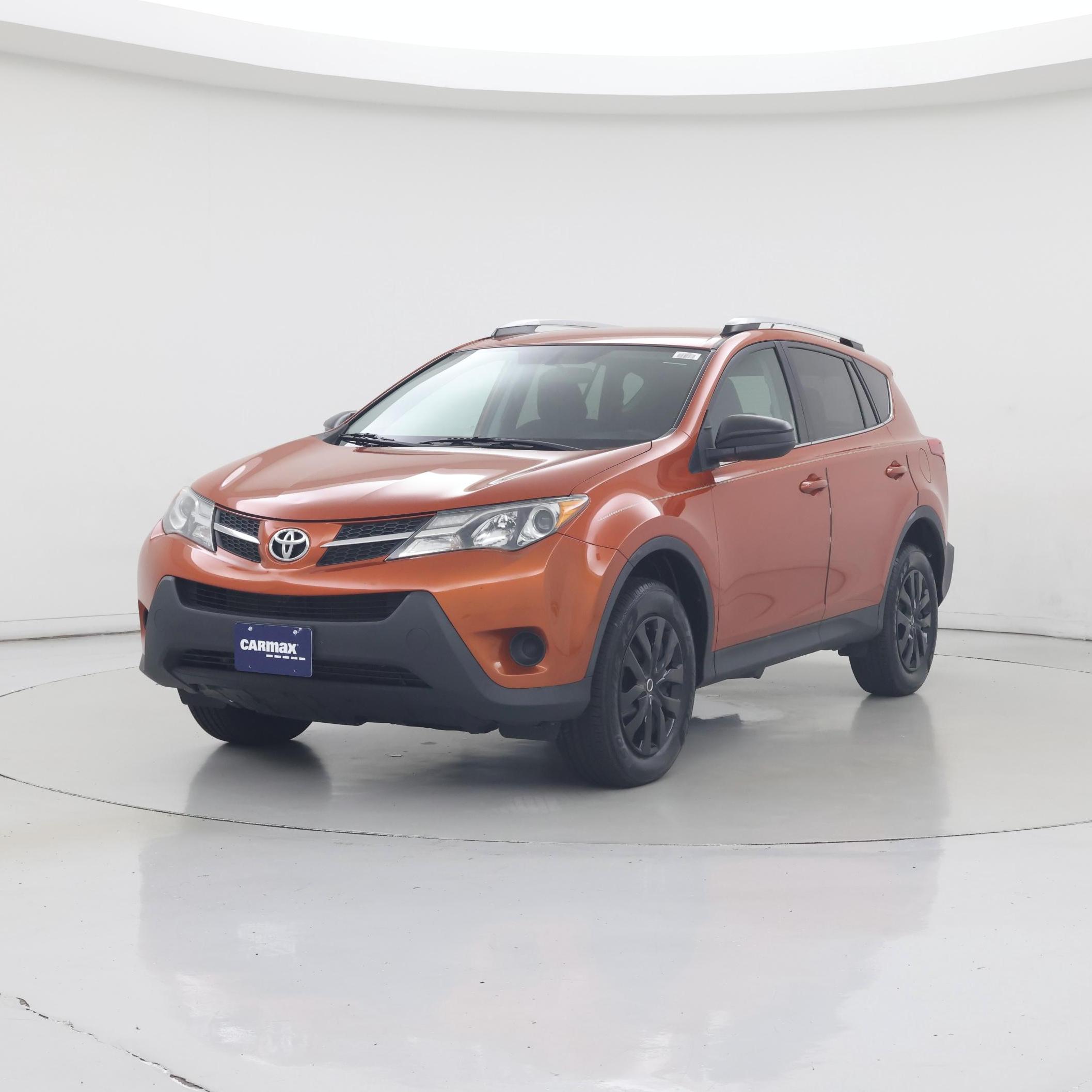 Thumbnail: 2015 Toyota RAV4 - 4