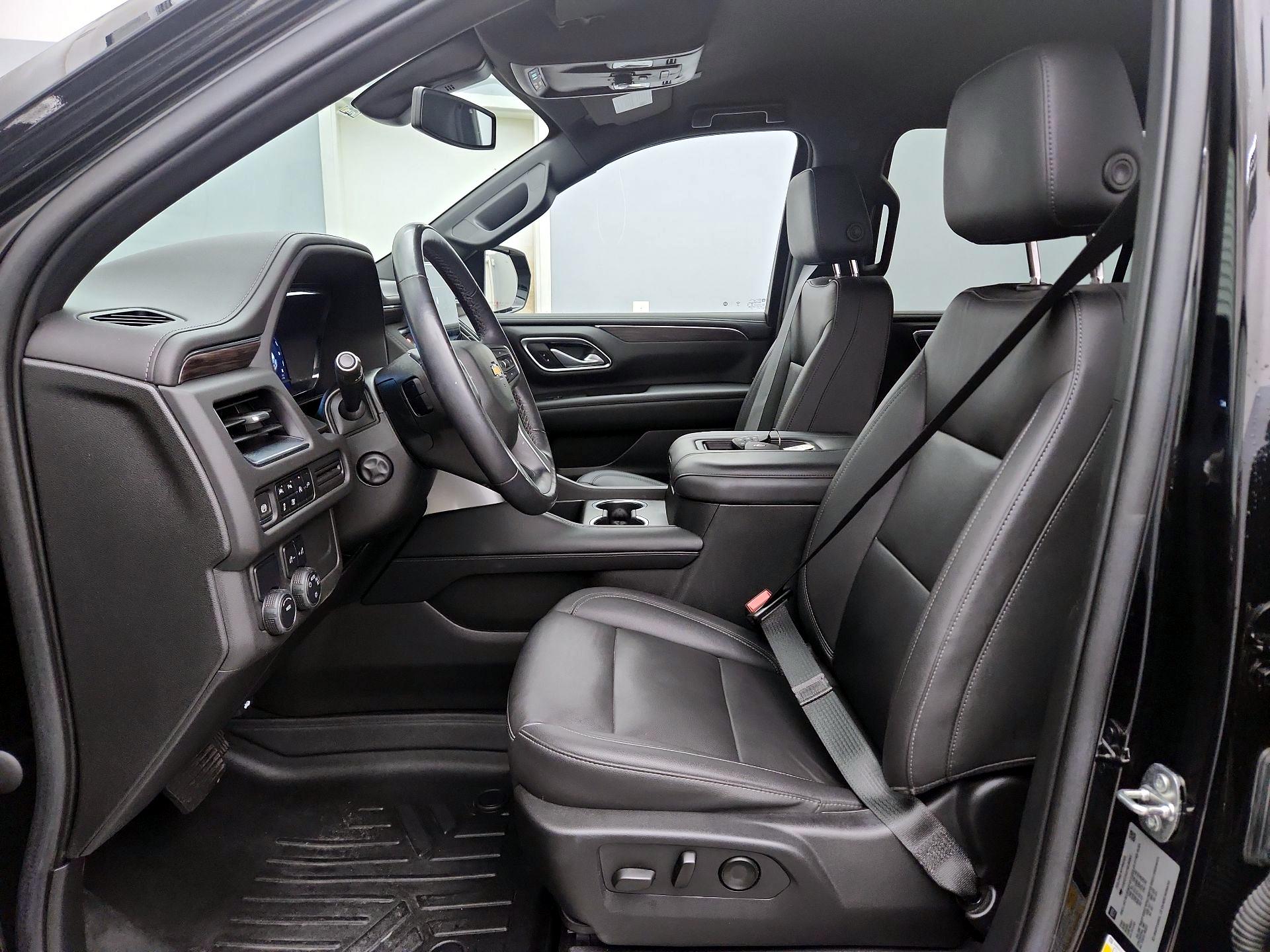Thumbnail: 2022 Chevrolet Suburban - 11