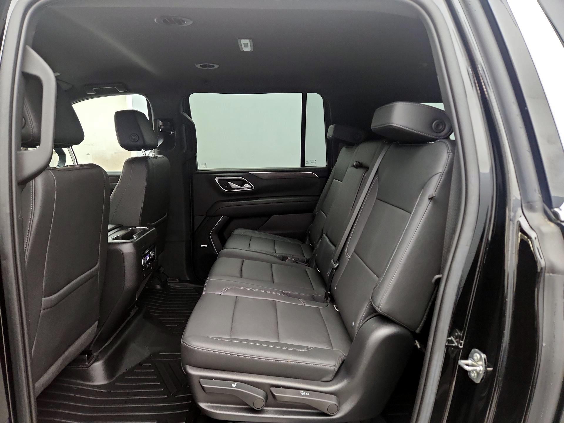 Thumbnail: 2022 Chevrolet Suburban - 20