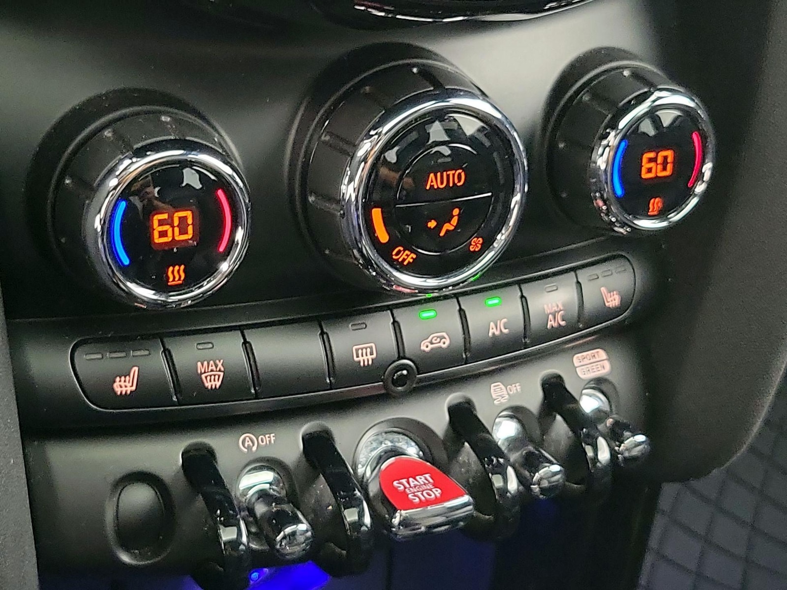 2020 MINI Hardtop 2 Door S - Photo 18