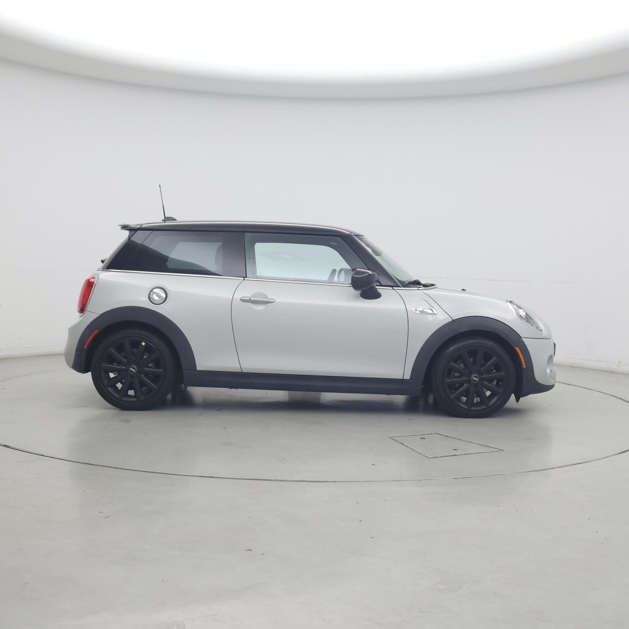 Thumbnail: 2020 MINI Cooper Hardtop - 7