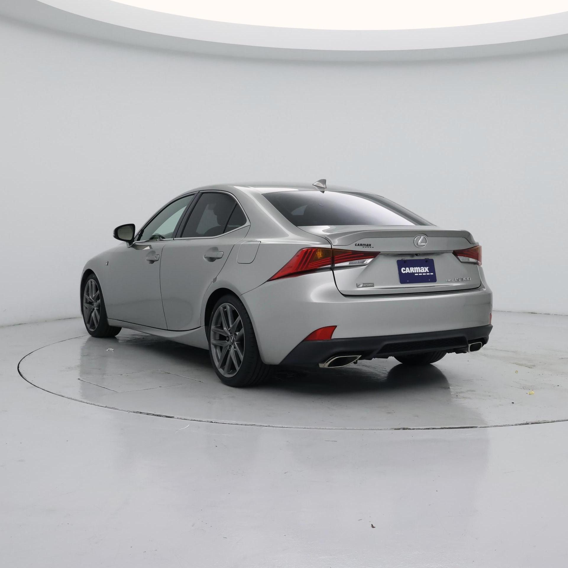 Thumbnail: 2019 Lexus IS - 2