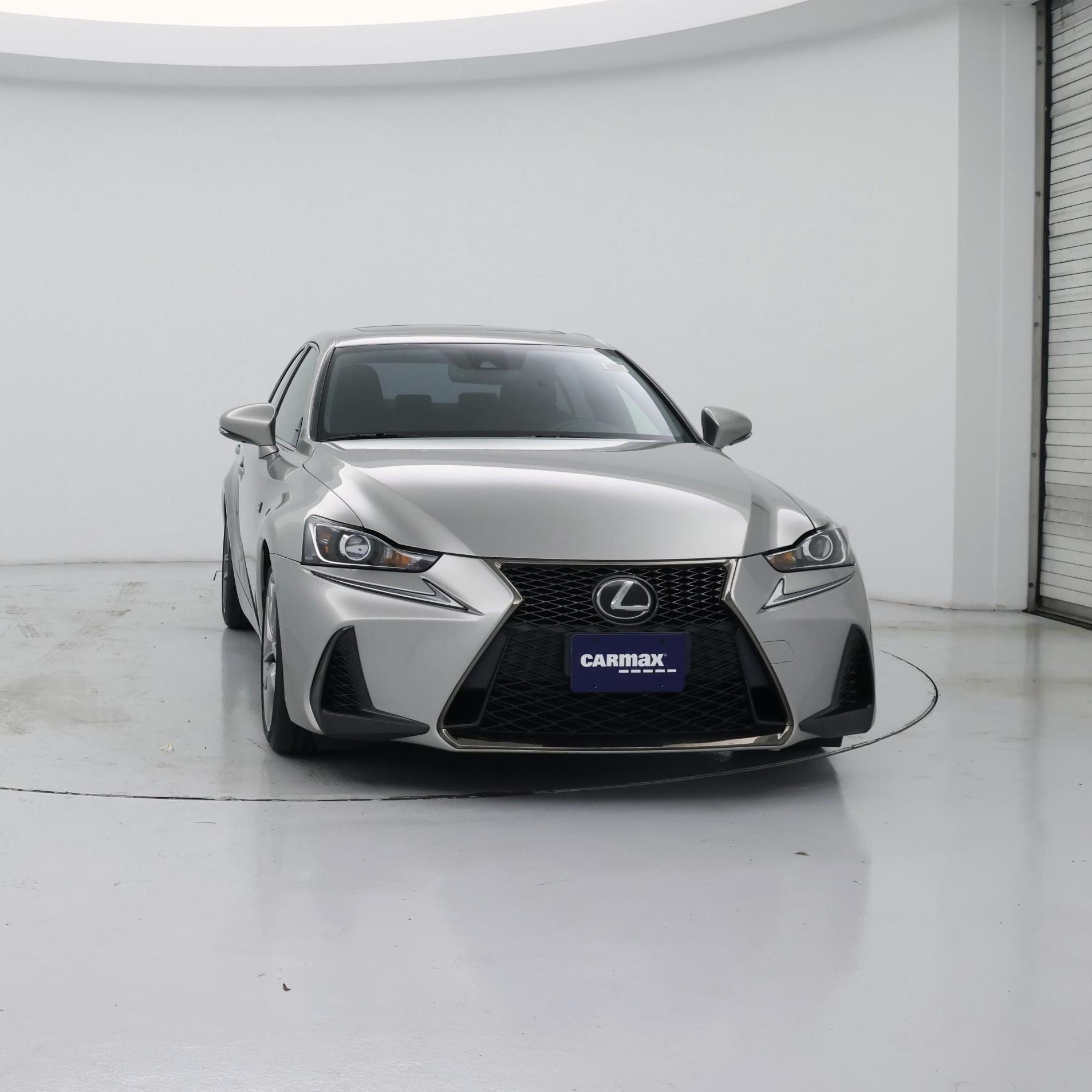 Thumbnail: 2019 Lexus IS - 5