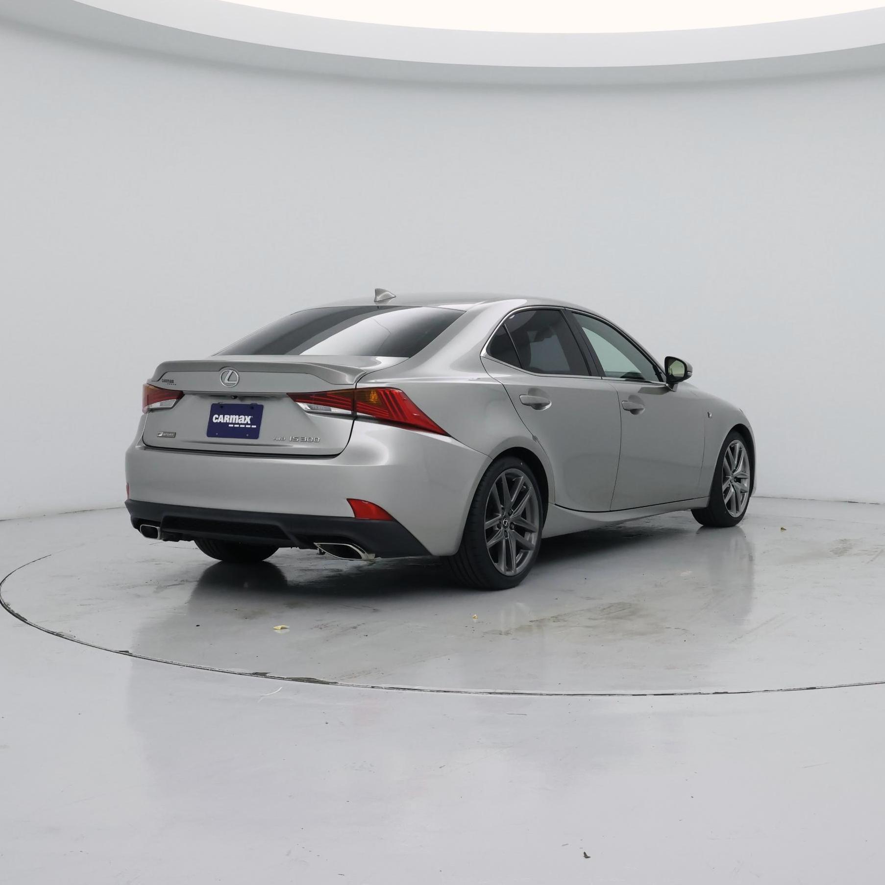Thumbnail: 2019 Lexus IS - 8