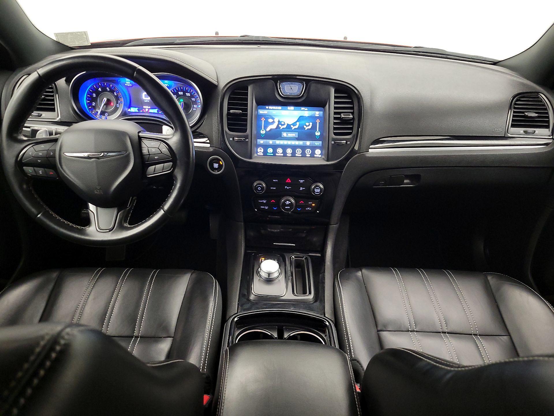 Thumbnail: 2021 Chrysler 300 - 8