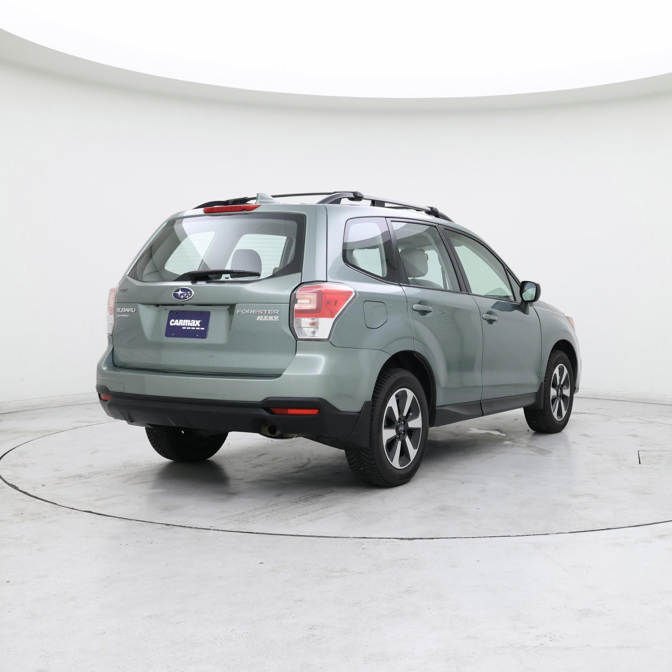 Thumbnail: 2017 Subaru Forester - 8