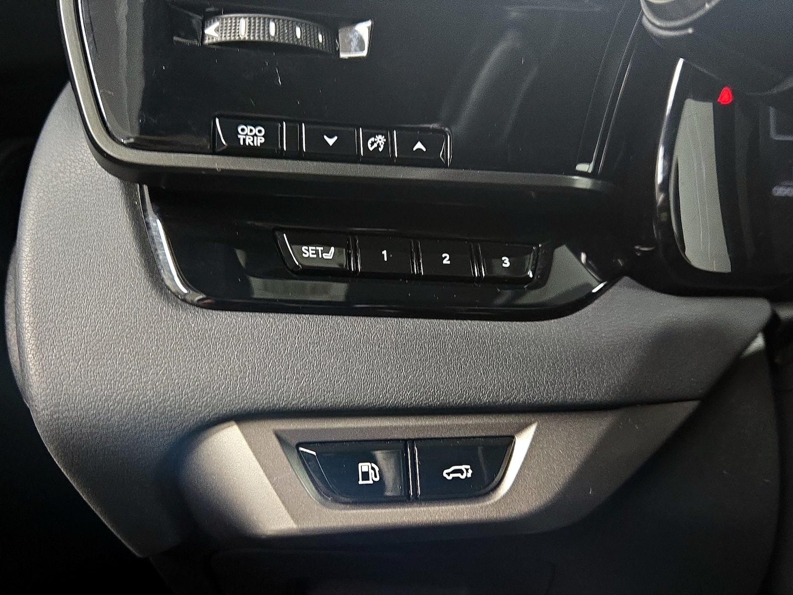 2023 Lexus RX 350 - Photo 14
